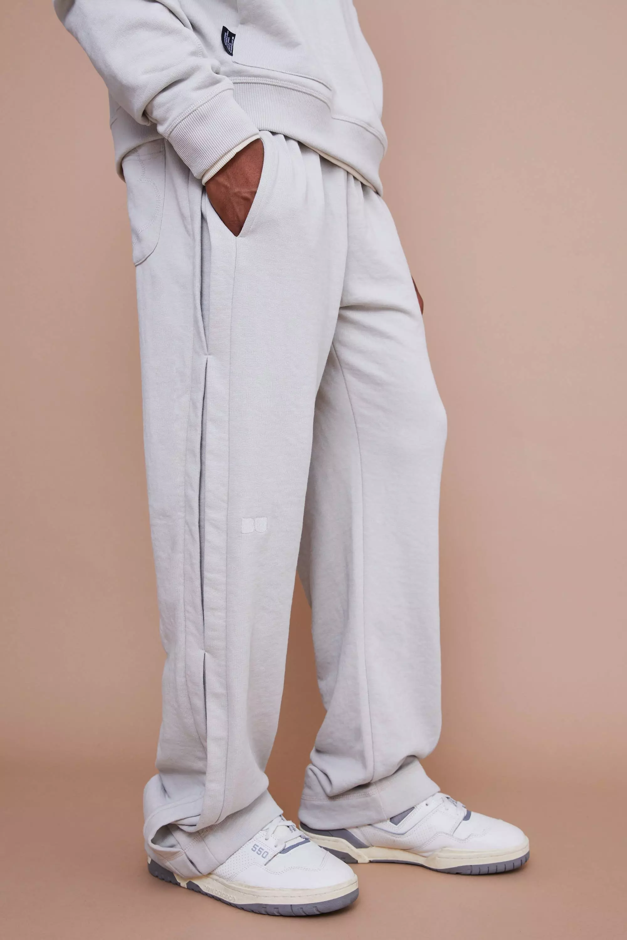 Relaxed Fit Side Pleat Heavyweight Sweatpants Taupe