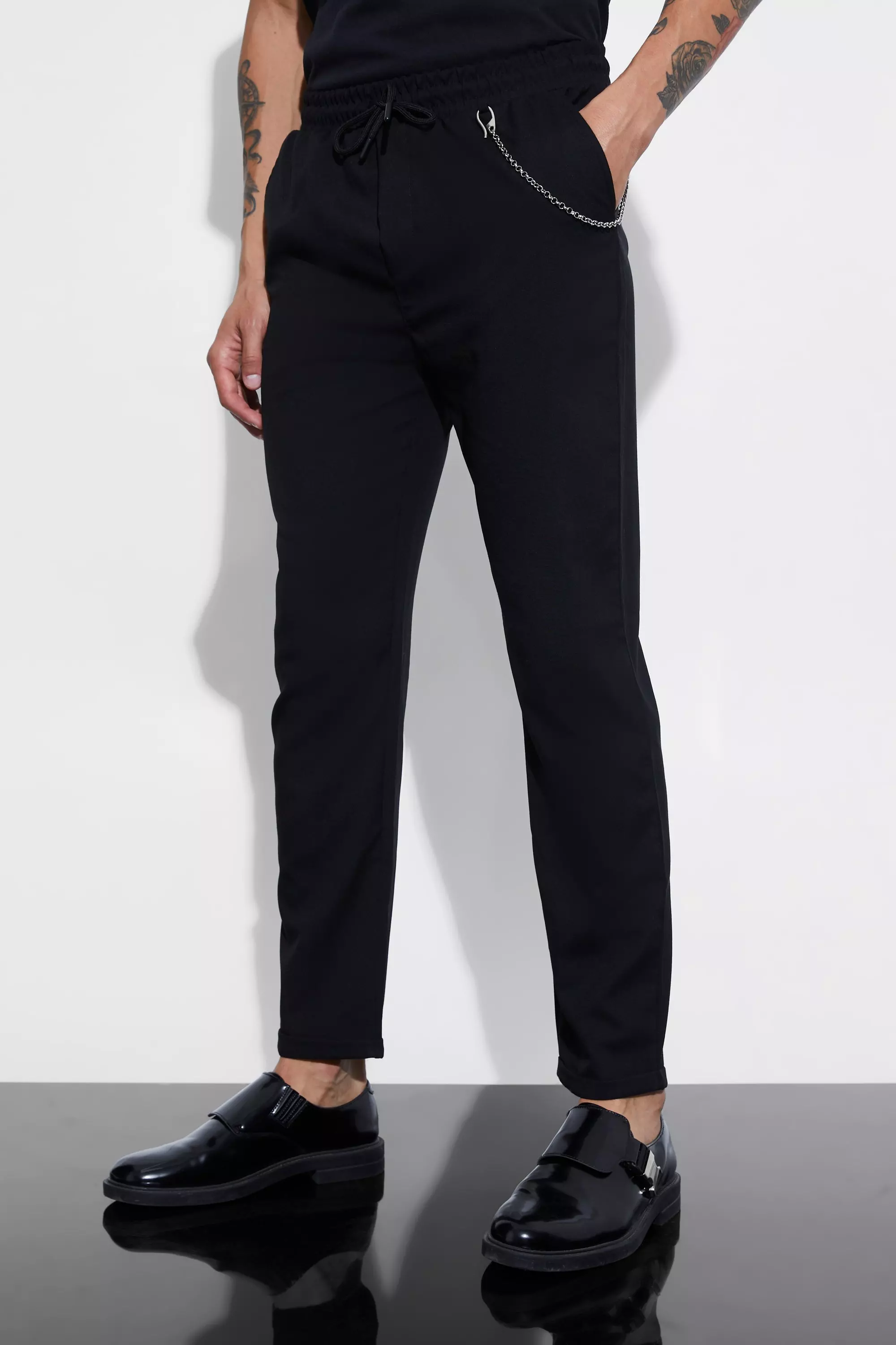 Black Elastic Waist Smart Trouser With Chain Detail alternative image