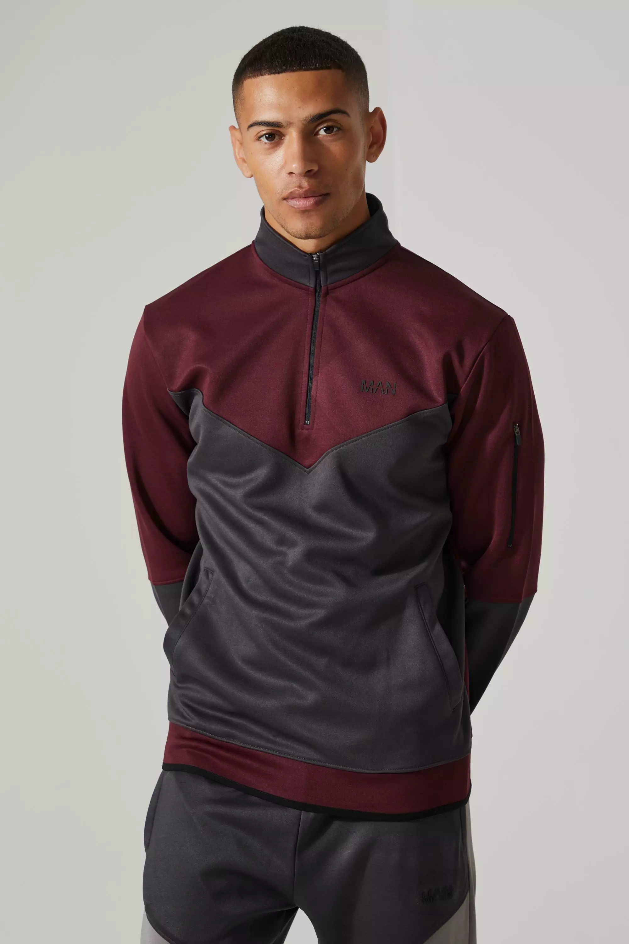 Active Colour Block Funnel Neck Regular Fit 1/4 Zip Berry