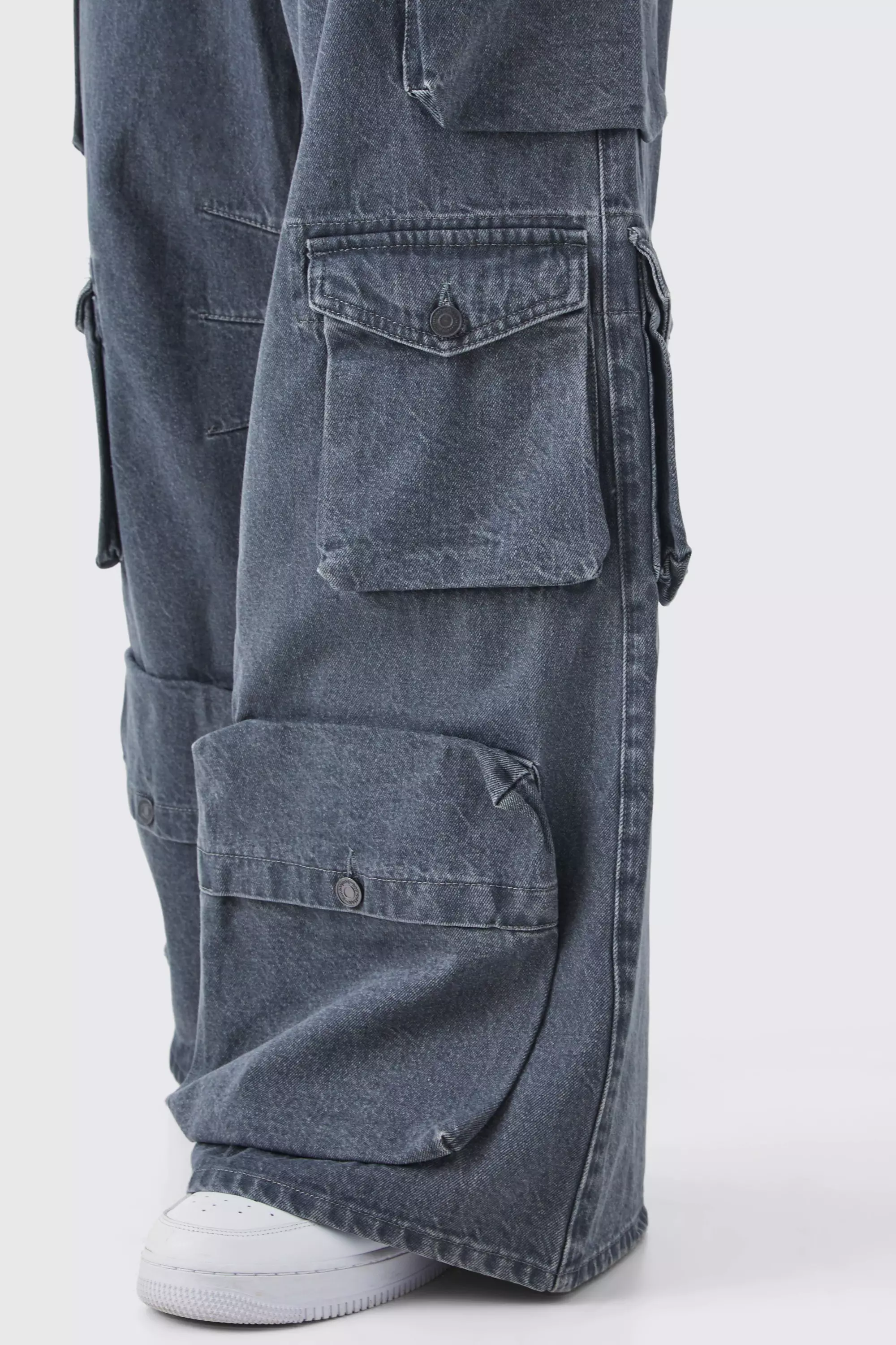 Extreme Baggy Rigid Multi Cargo Pocket Acid Wash Jean