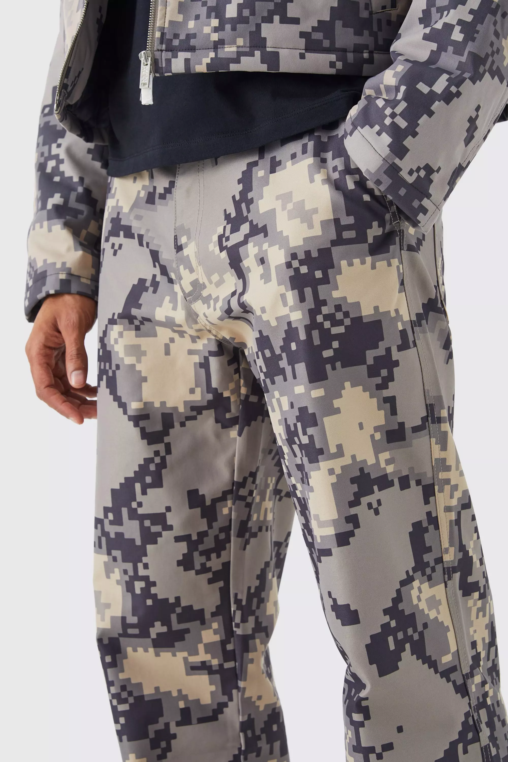 Lockere verpixelte Camouflage-Hose, Stone alternatives Bild