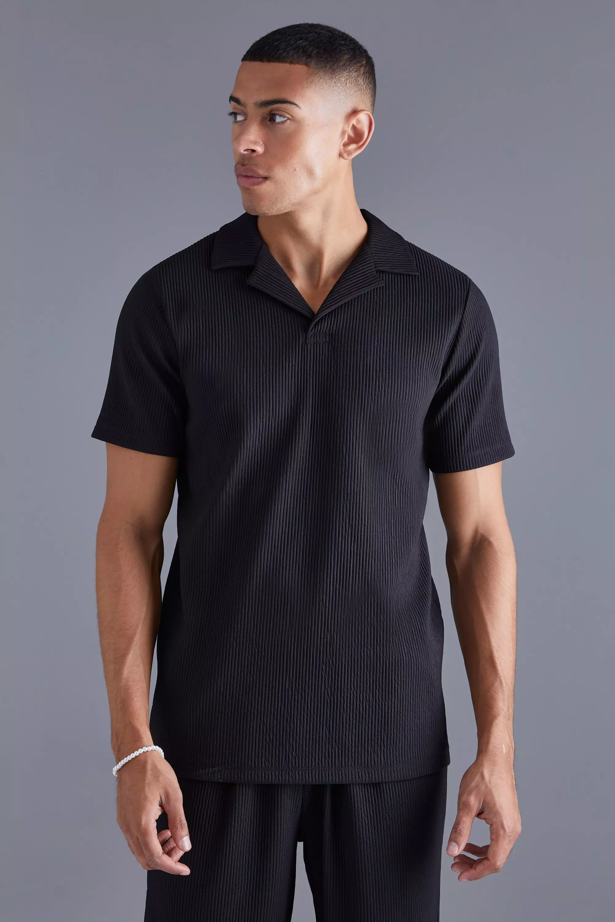 Black Regular Fit Heavy Pleated Revere Polo alternative image