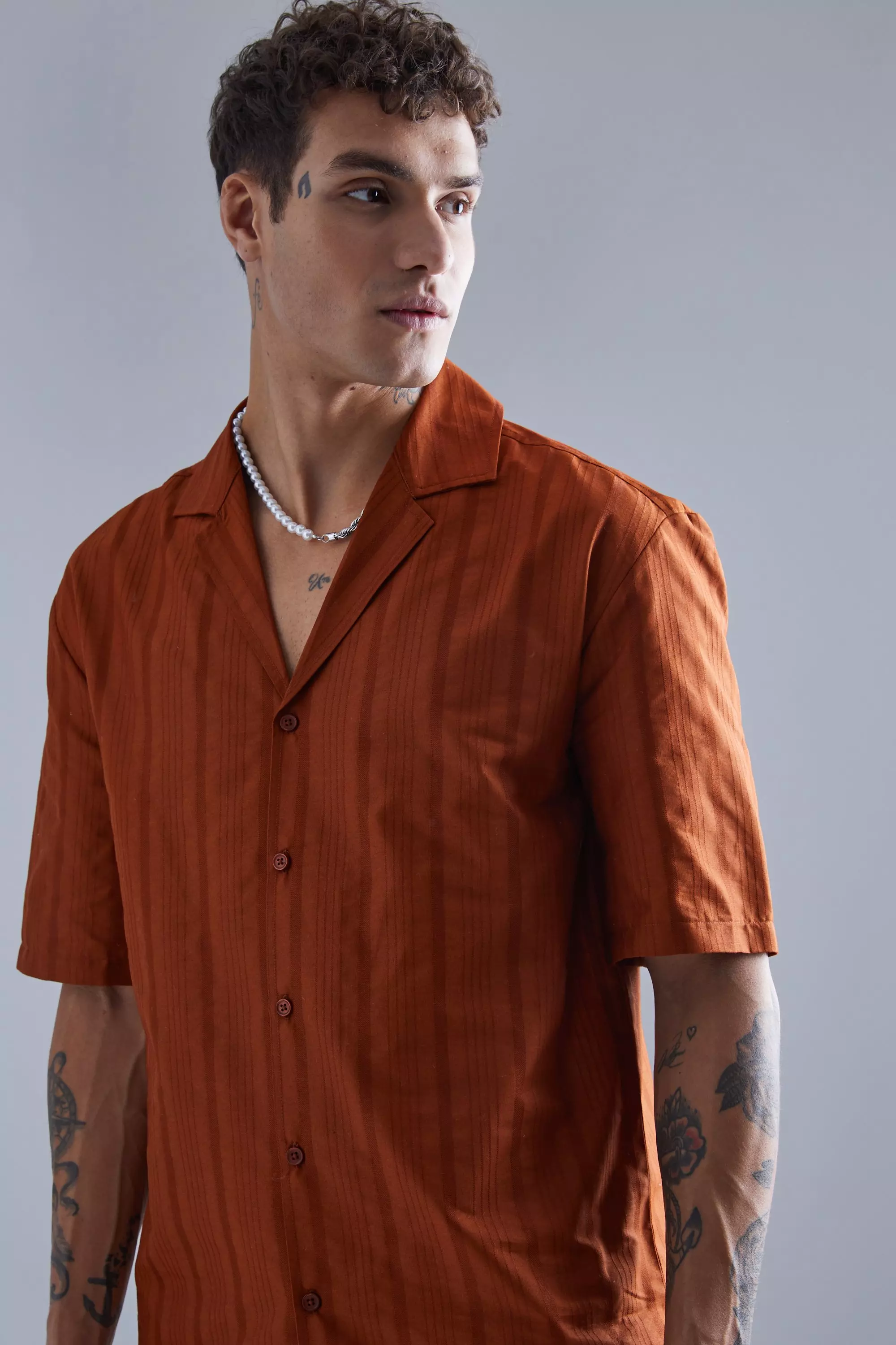 Brown Short Sleeve Tonal Stripe Drop Revere Shirt alternative image