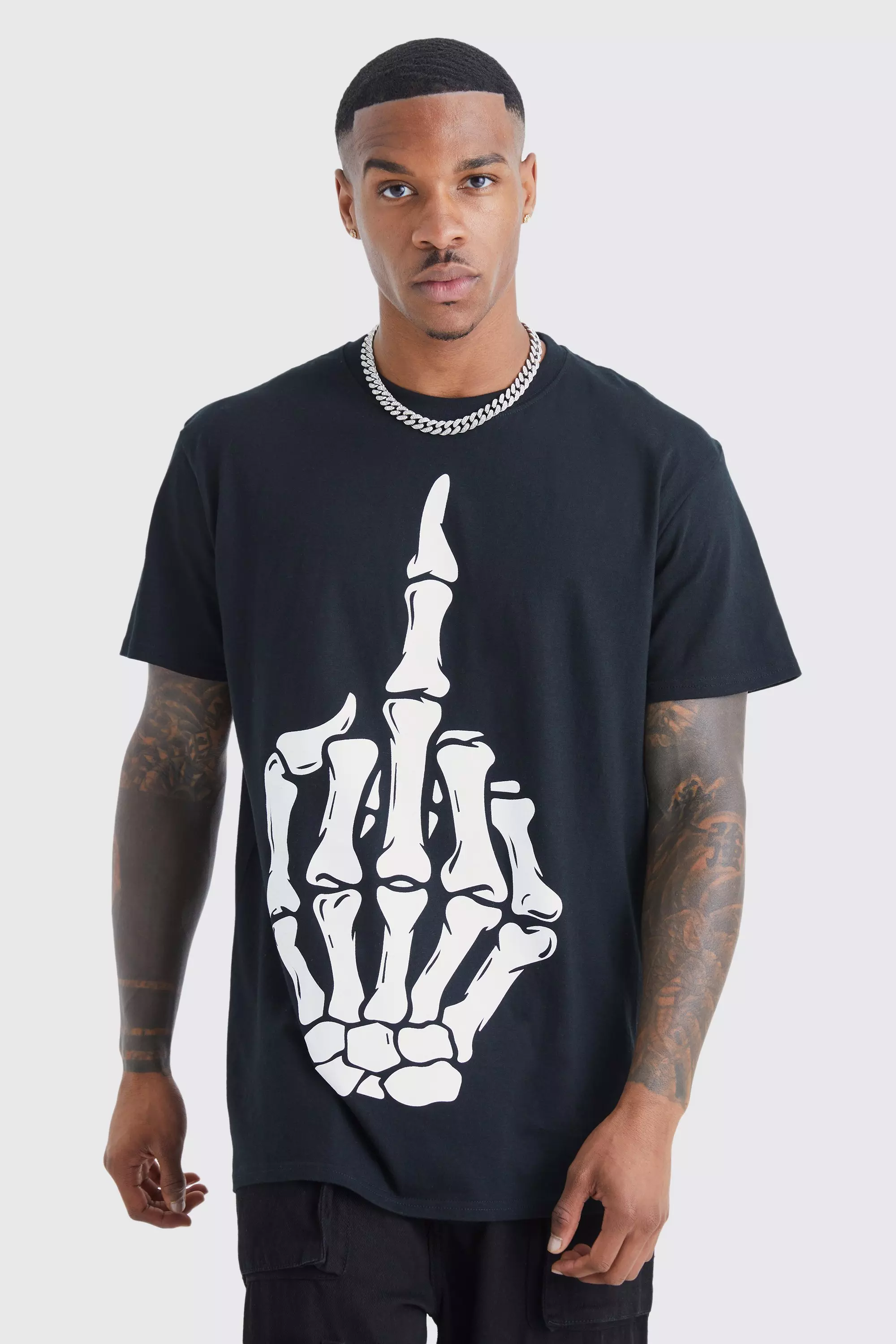 Halloween Skeleton Middle Finger Halloween T-shirt Black