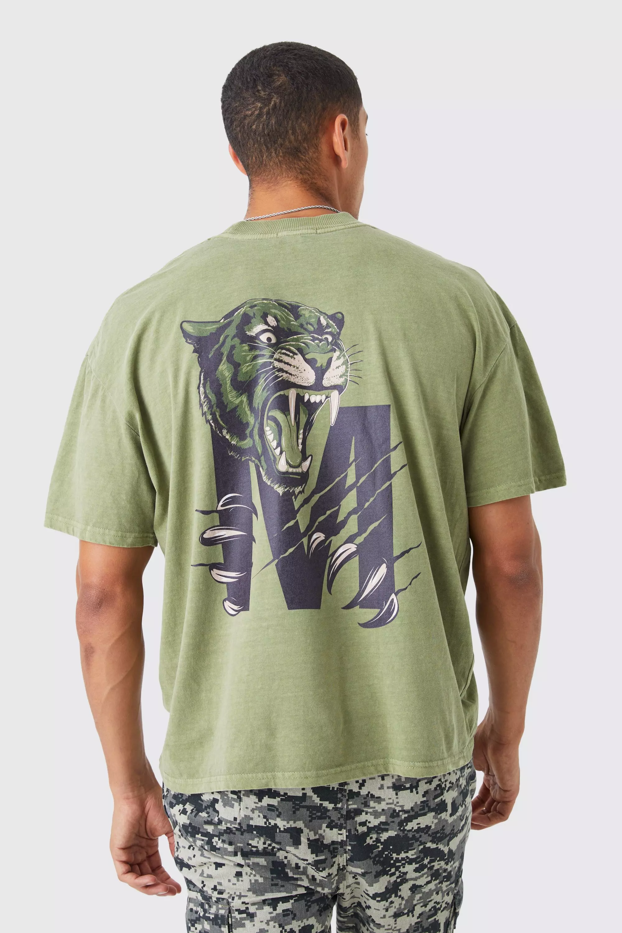 Oversized M Tiger Back Graphic Washed T-shirt khaki
