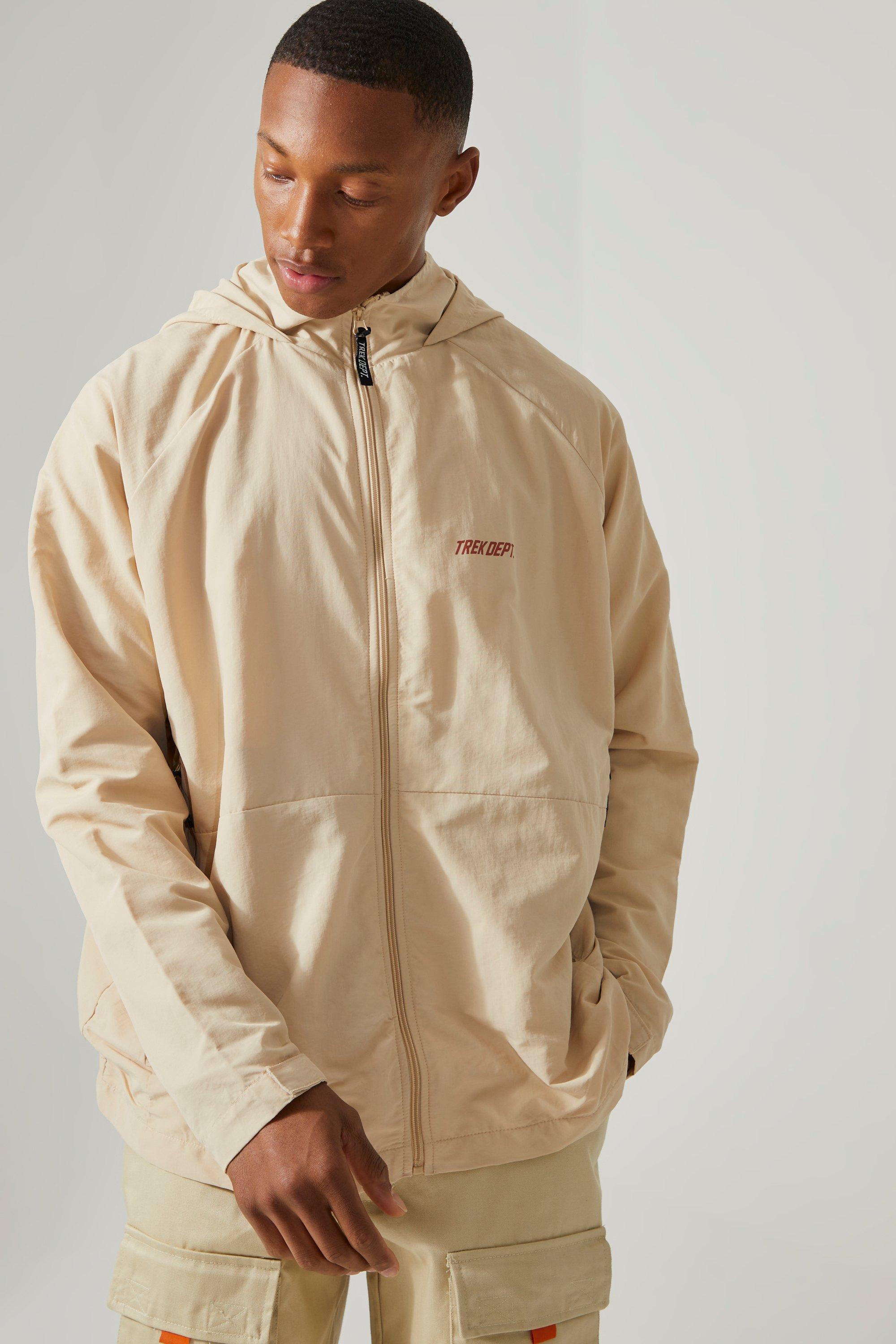 What is a 2025 cagoule jacket