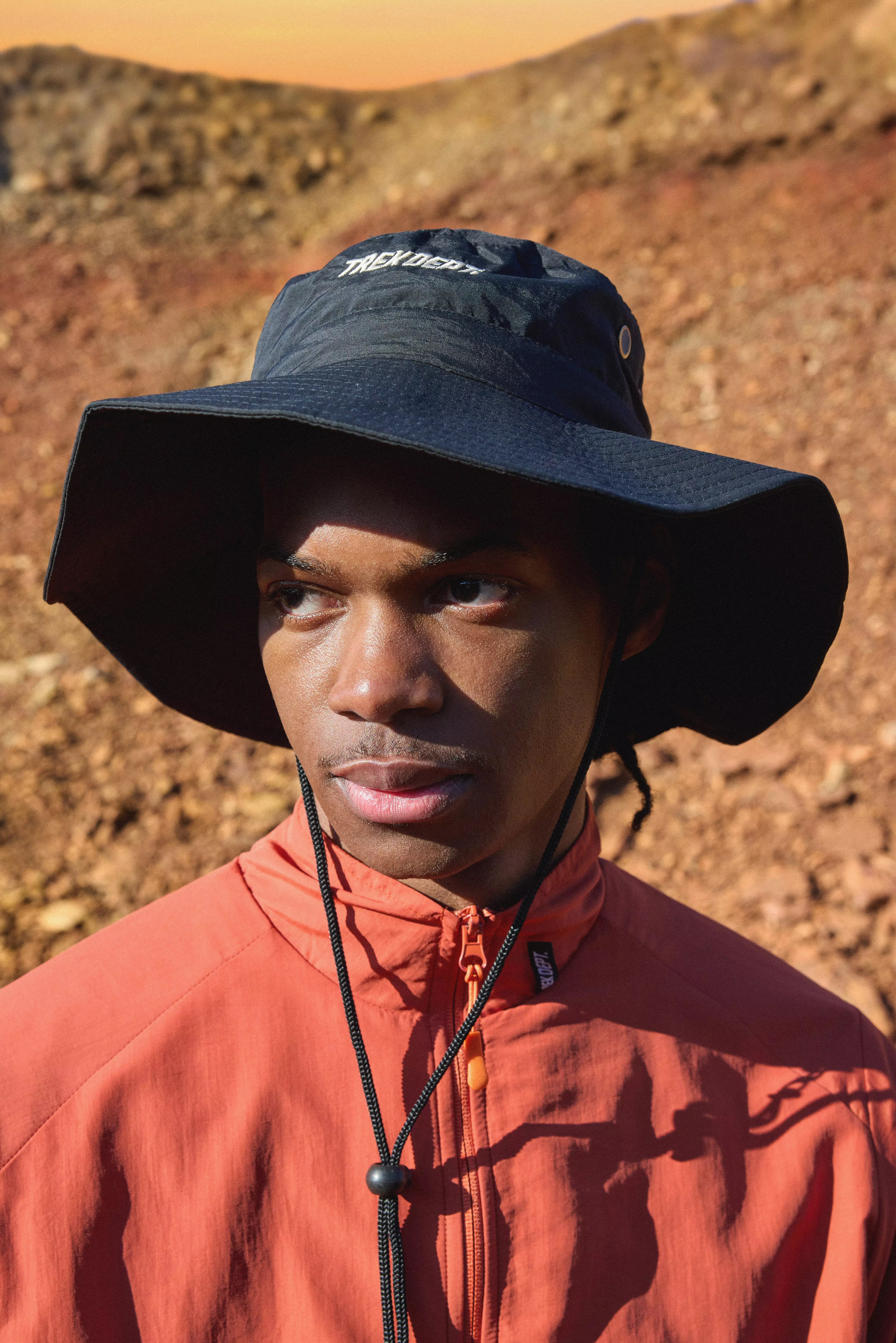 Men's Bucket Hats With String