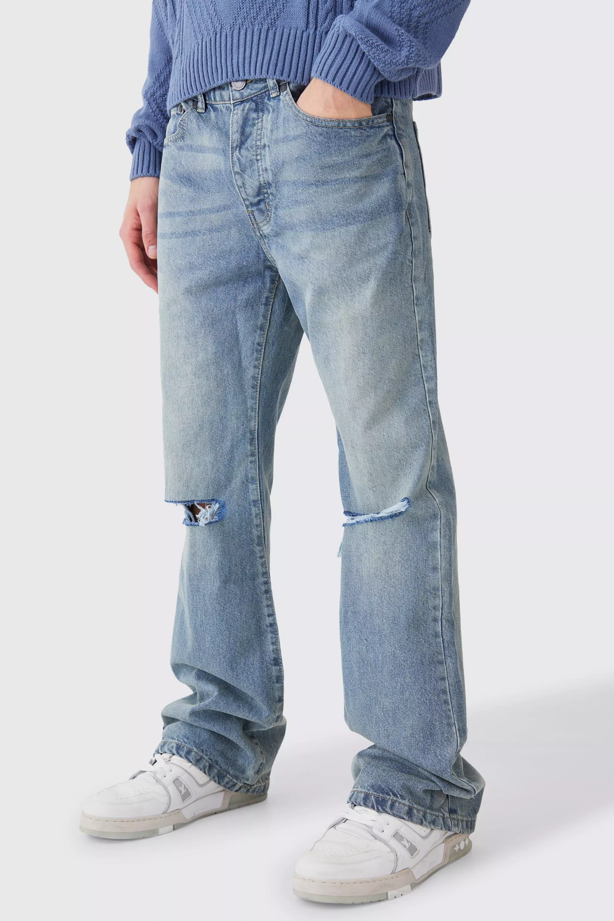 Relaxed Rigid Flare Jean With Knee Rips Antique blue