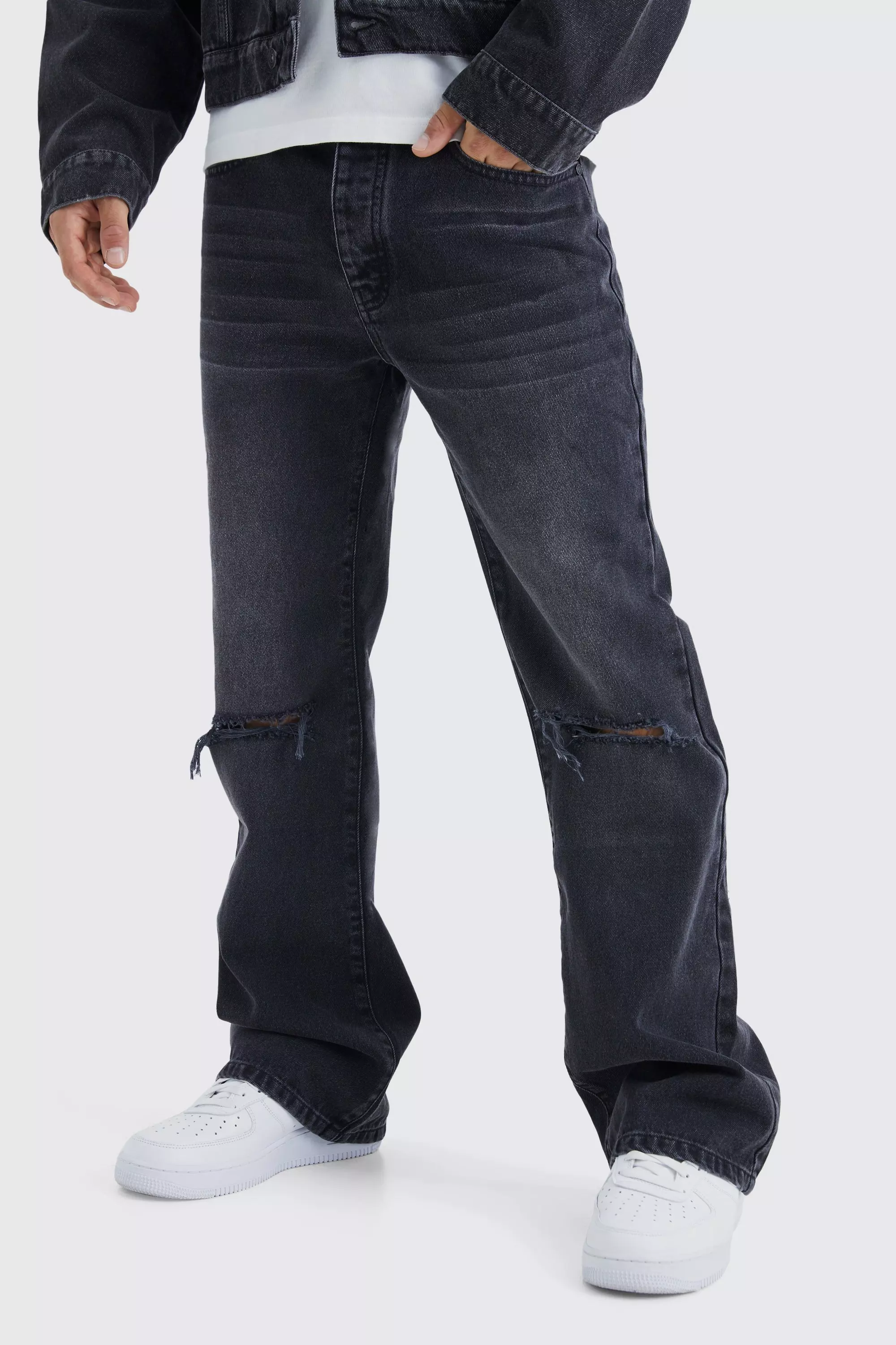 Relaxed Rigid Flare Jean With Knee Rips Washed black