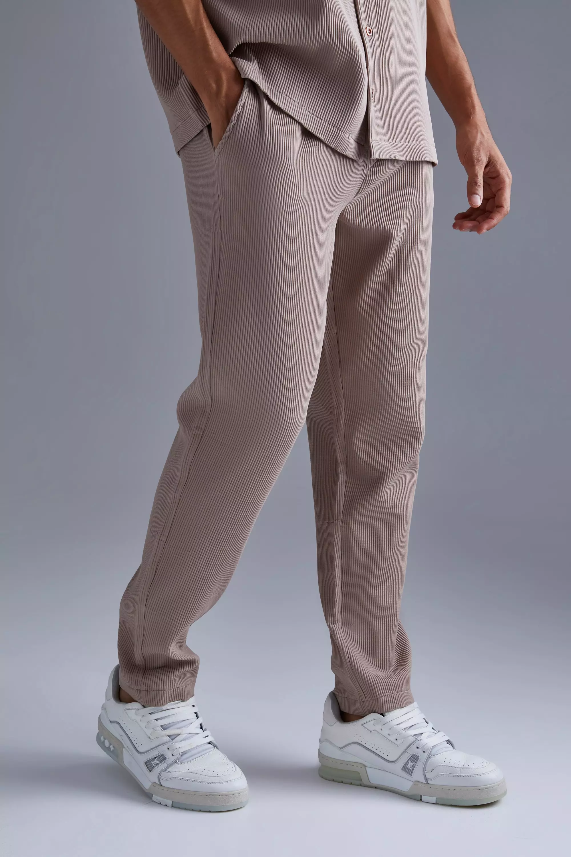 Mens slim fit pleated pants outlet