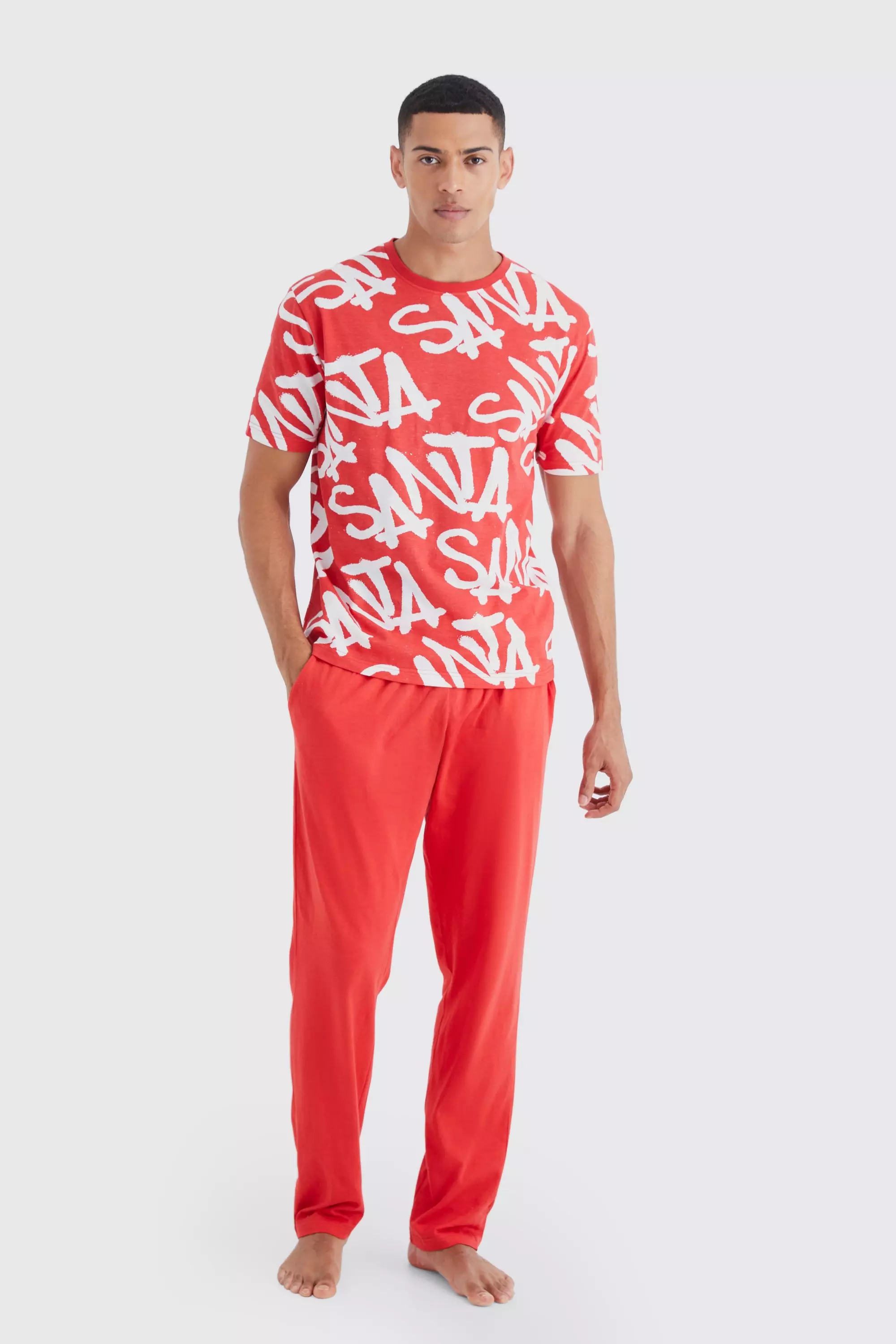 Santa Christmas Lounge Set boohooMAN IE