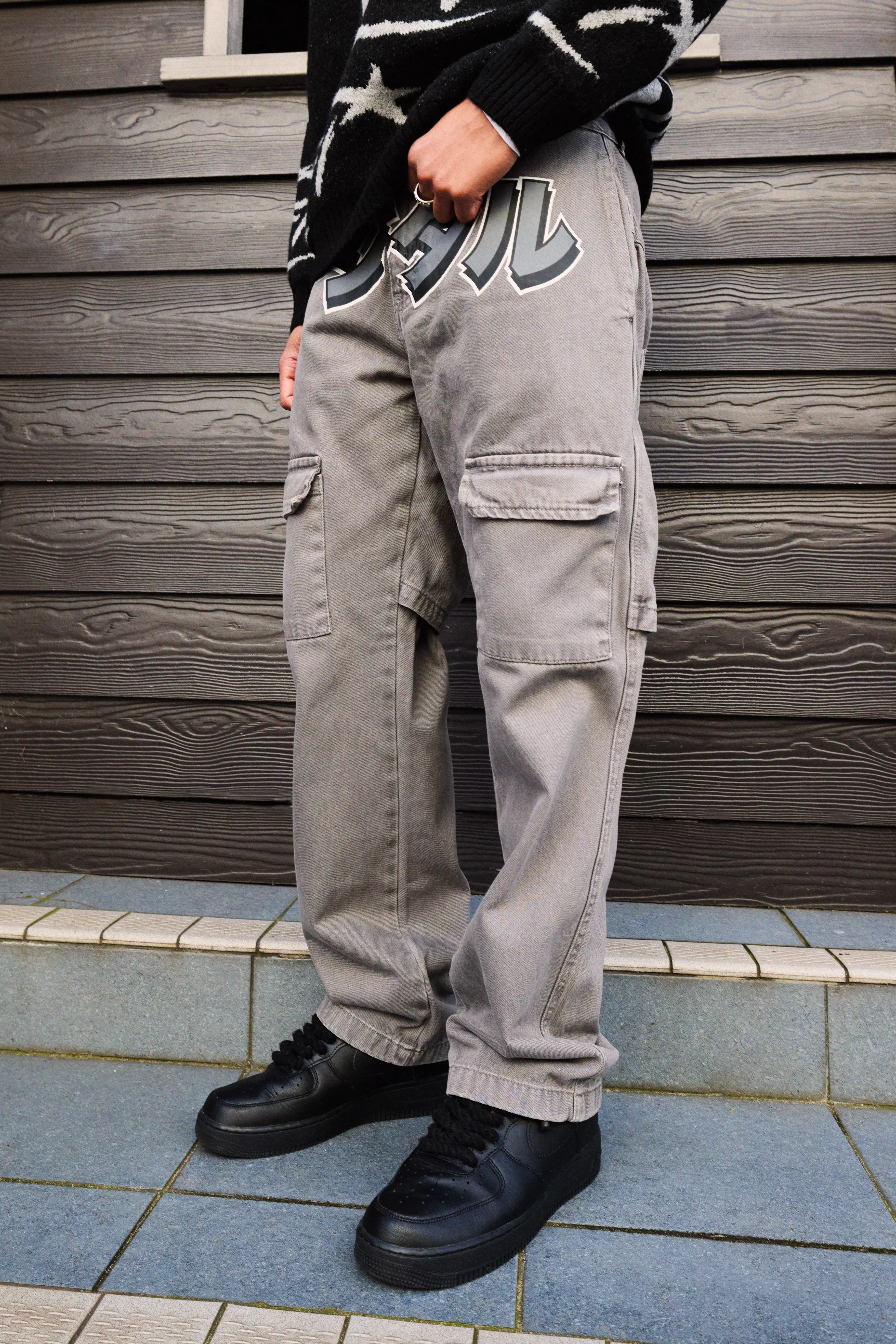 Relaxed Crotch And Leg Print Cargo Pants Slate