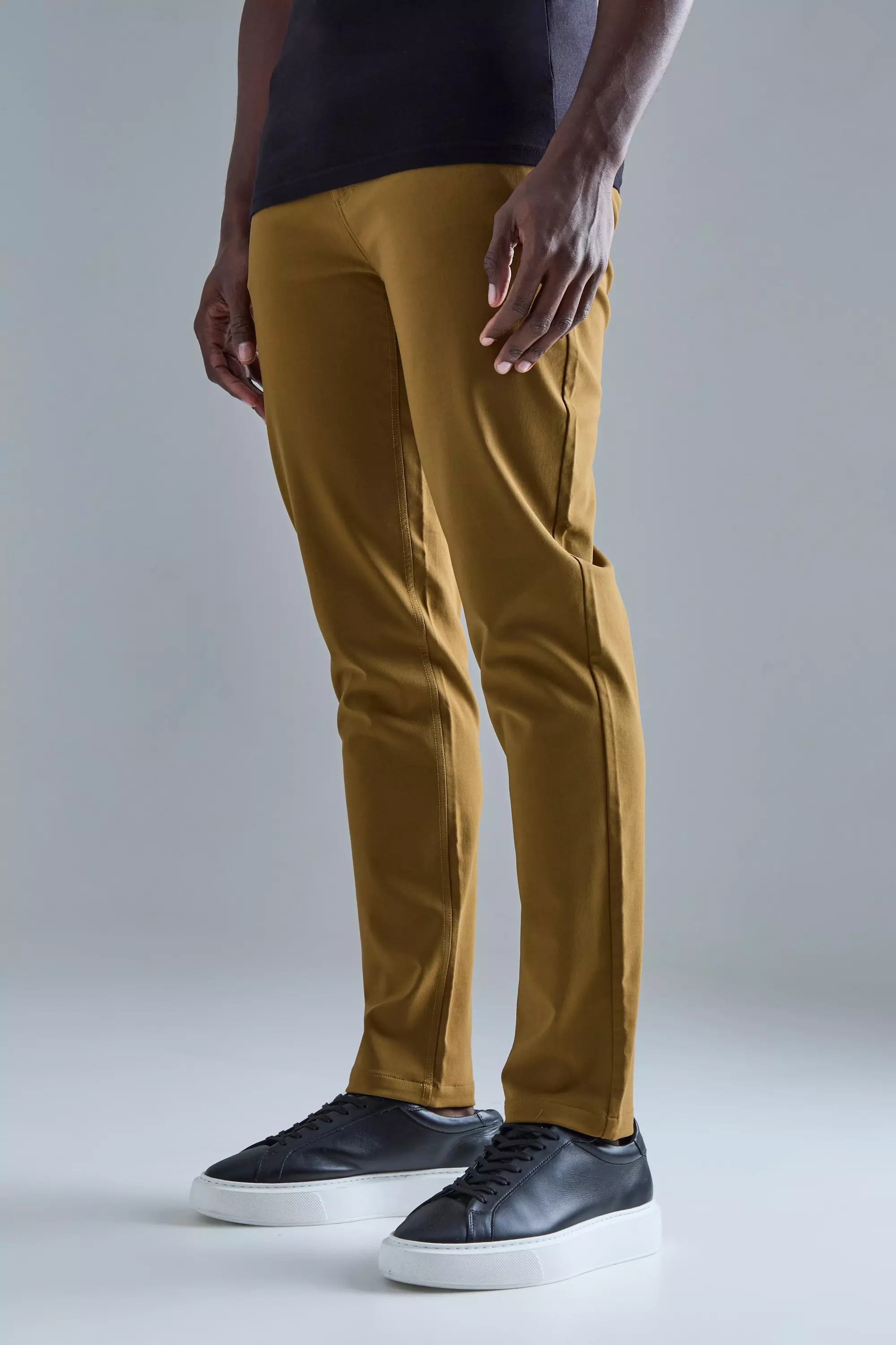 Fixed Waist Slim Fit Technical Golf Stretch Pants tobacco