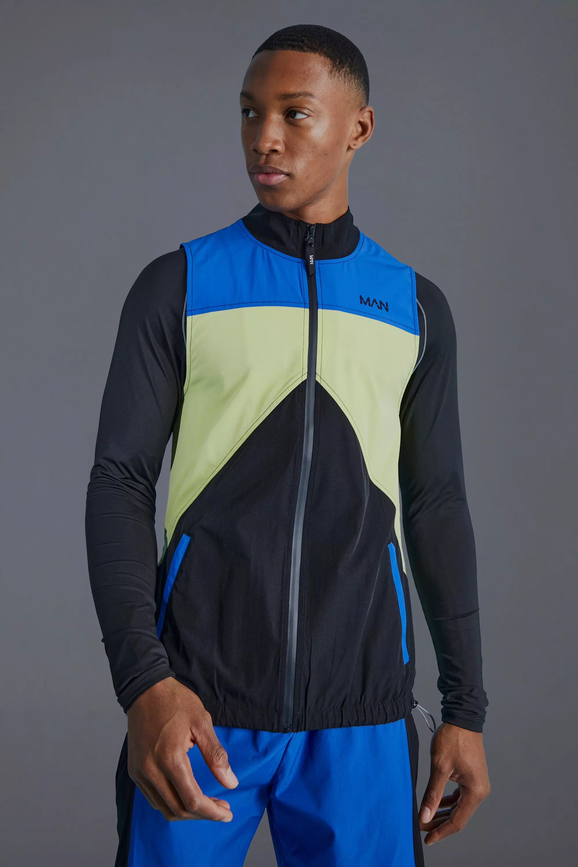 Man Active Colour Block Panelled Vest Cobalt