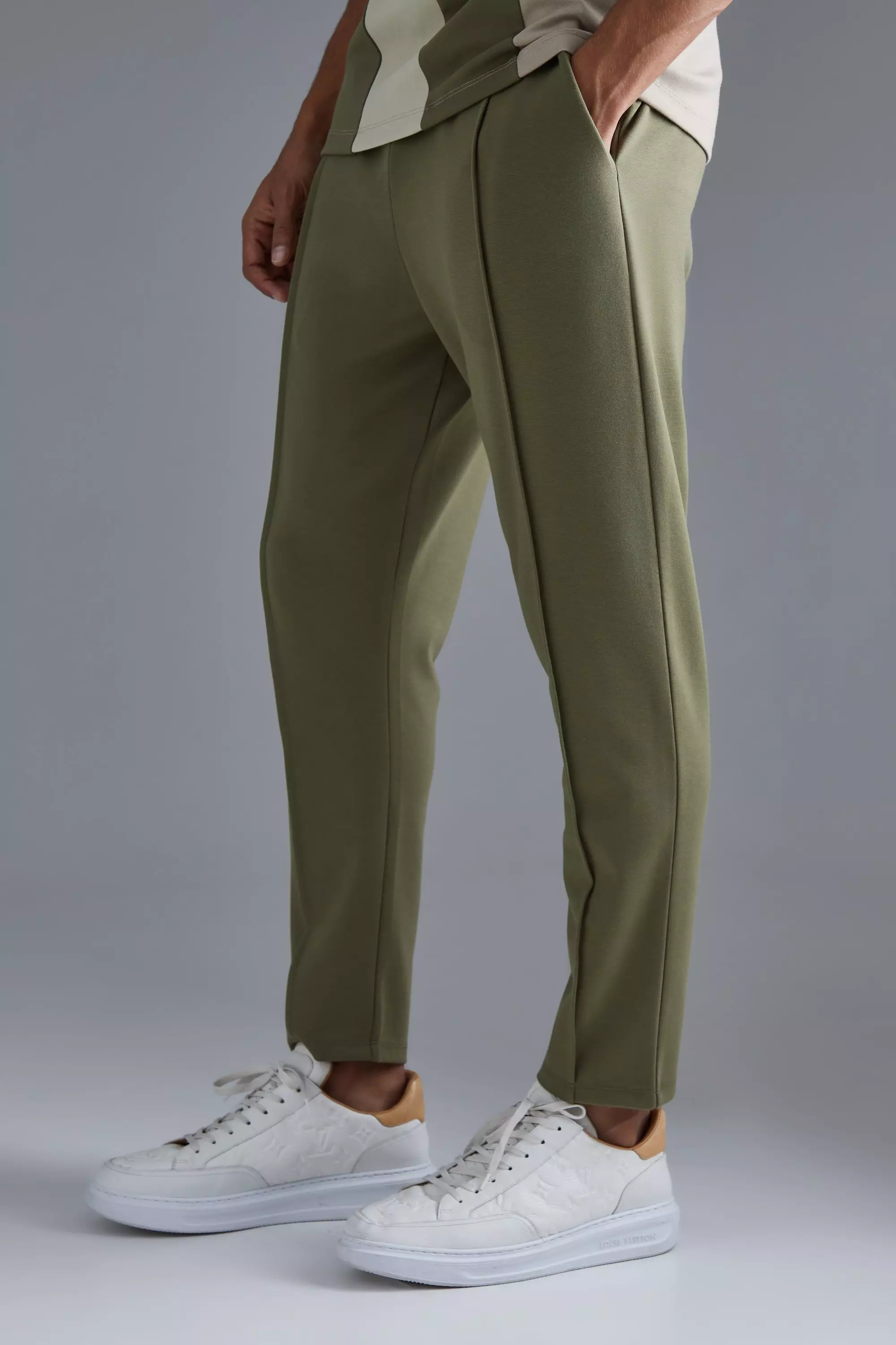 Slim Tapered Elastic Waist Pintuck Crop Sweatpants Khaki