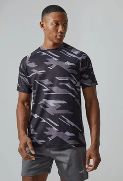 Black Man Active Geometric T-shirt