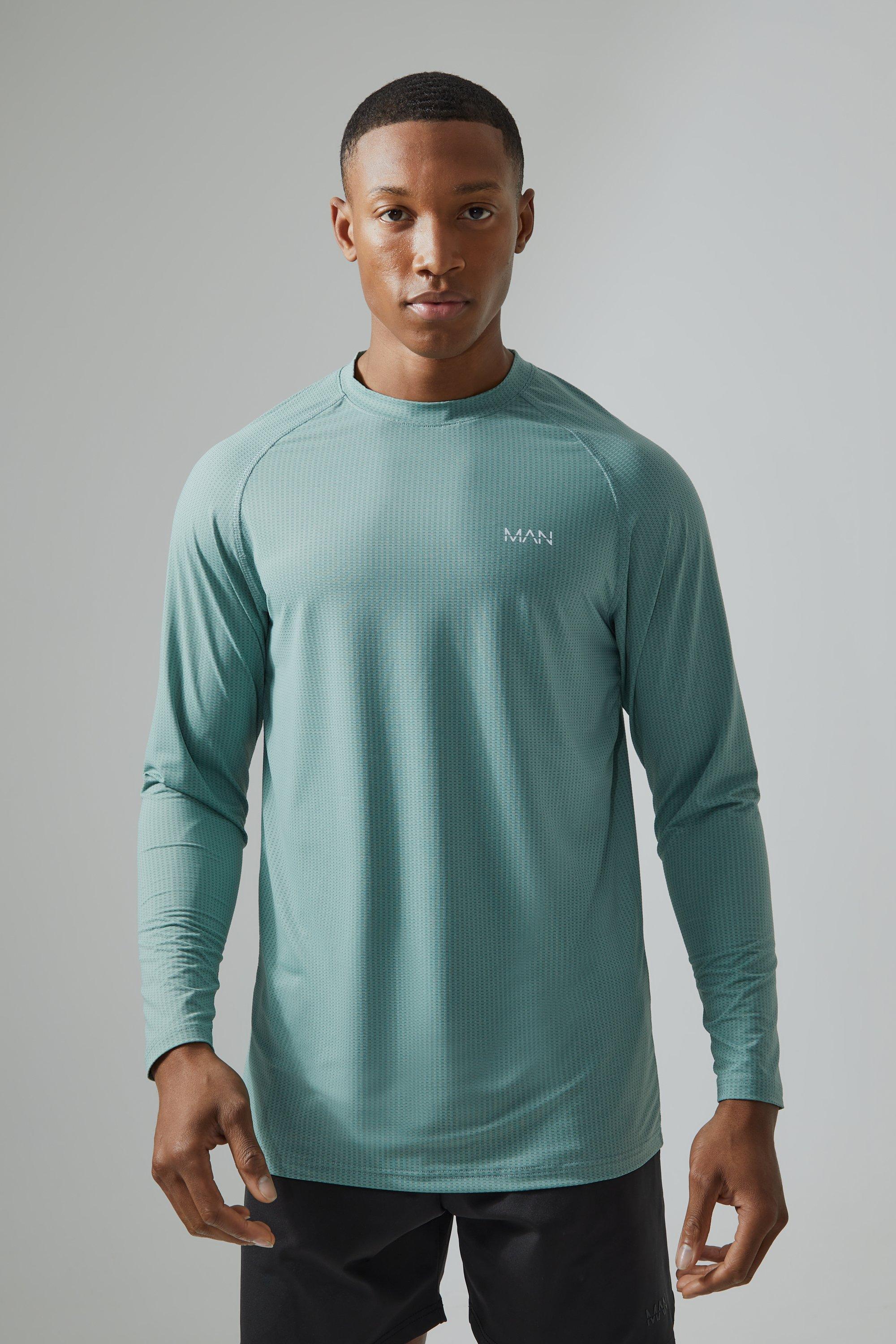 Man Active Gym Tech Long Sleeve Top