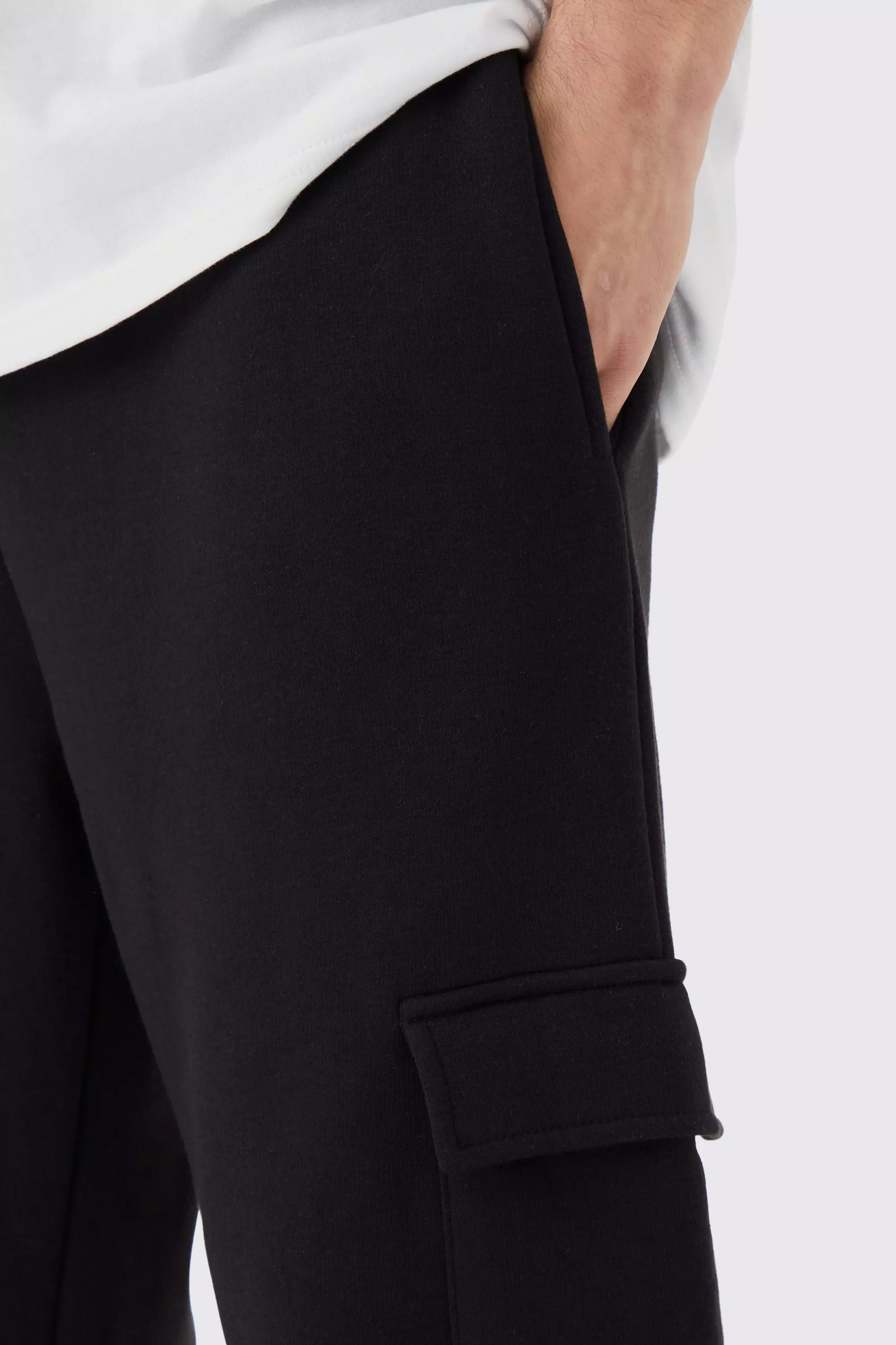 Tall lockere Cargo-Jogginghose, Black alternatives Bild
