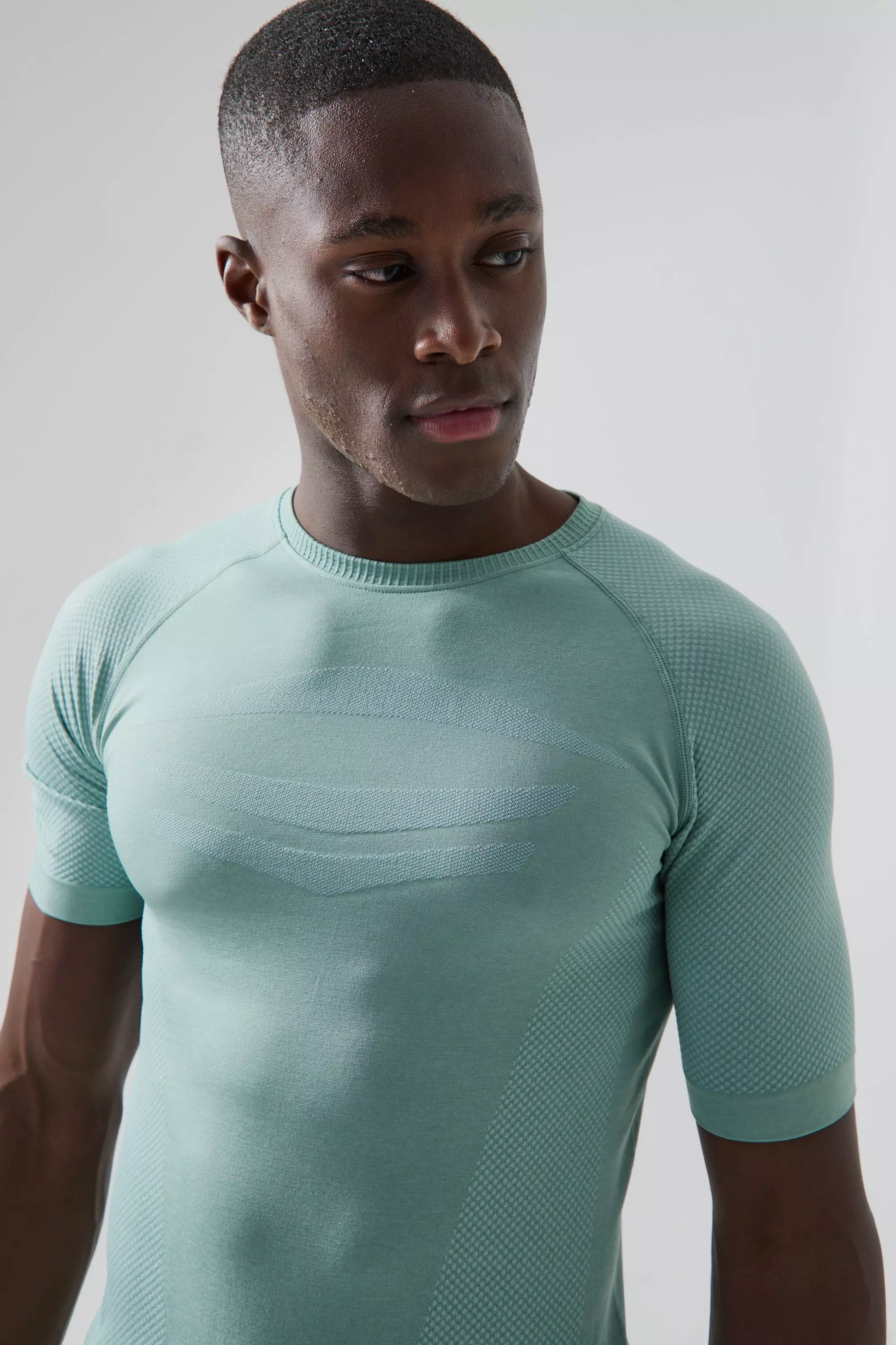 Man Active Seamless Muscle Fit T-shirt Light green