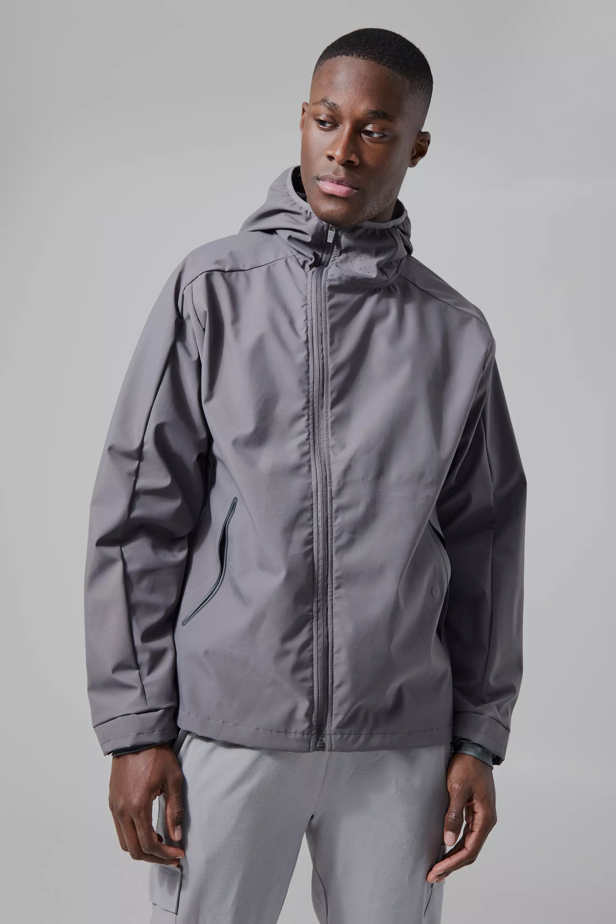 Man Active Trail Windbreaker Charcoal