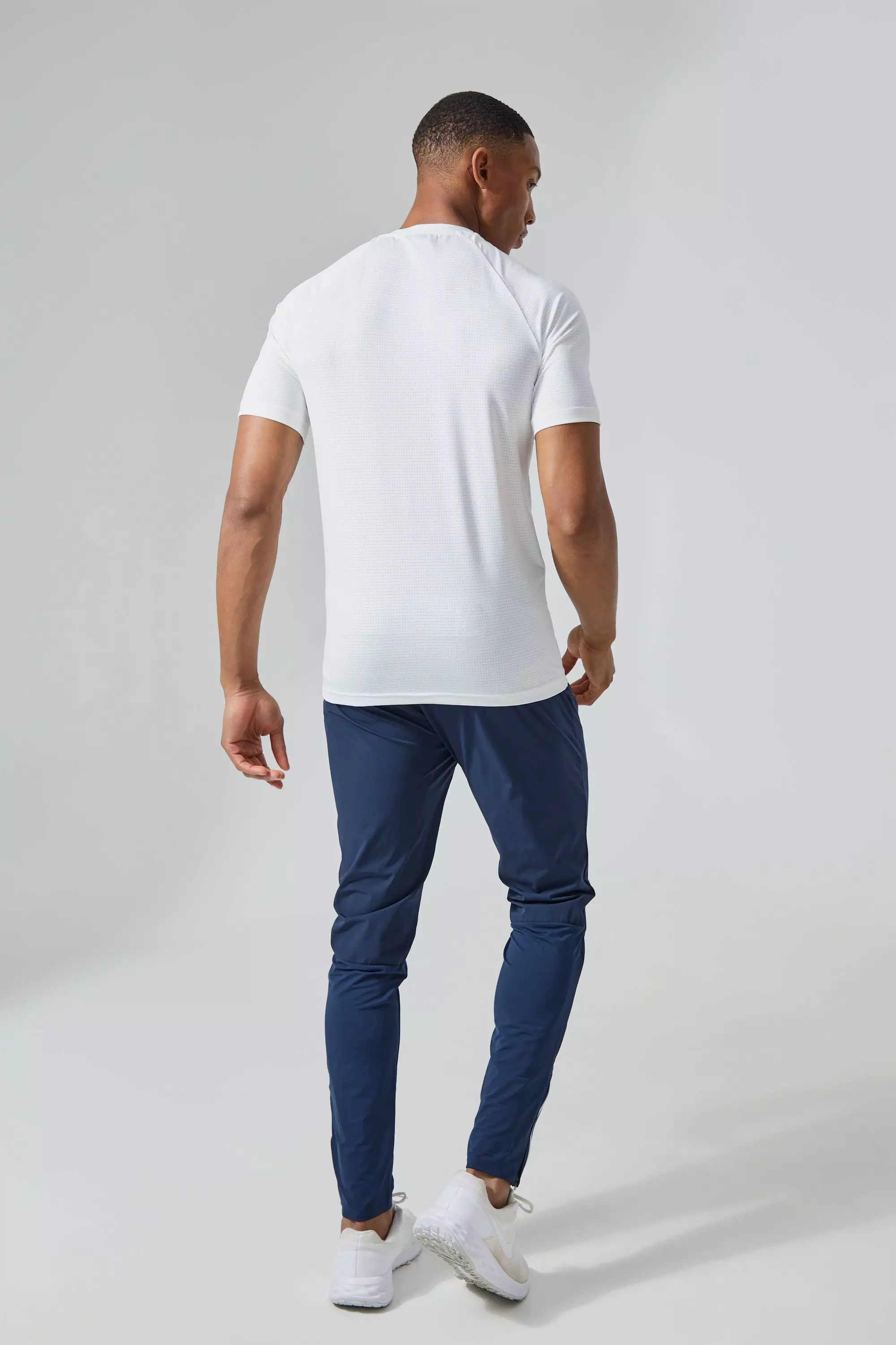 Navy Man Active Workout Lightweight Sweatpants alternative image