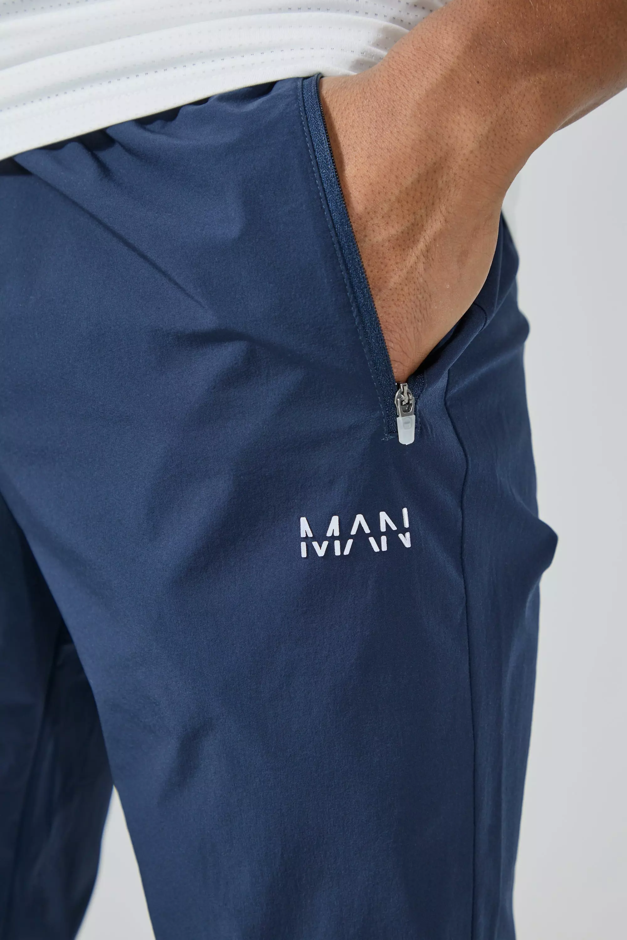 Navy Man Active Workout Lightweight Sweatpants alternative image