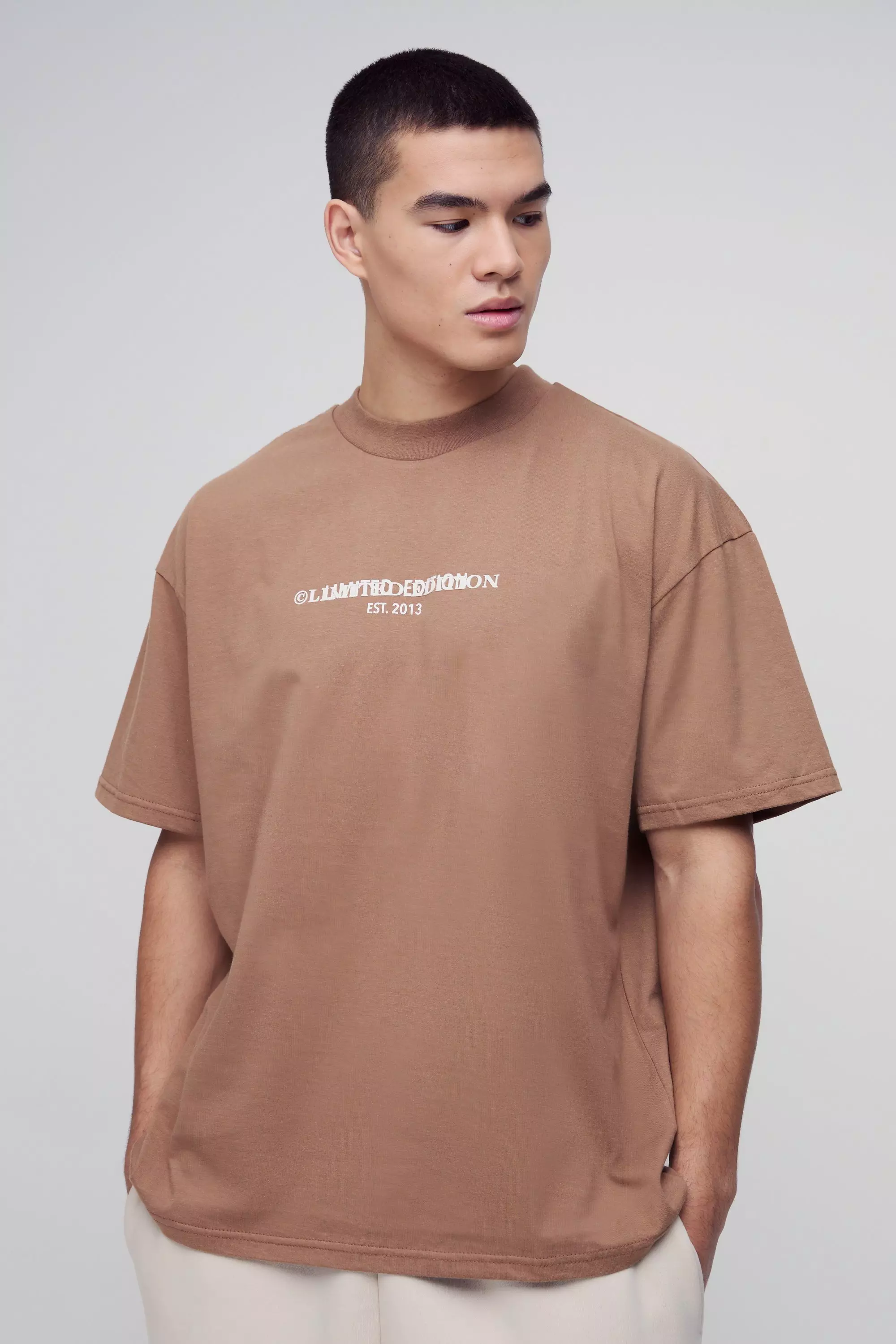 T-Shirt Pesante Oversize Limited, Mocha immagine alternativa