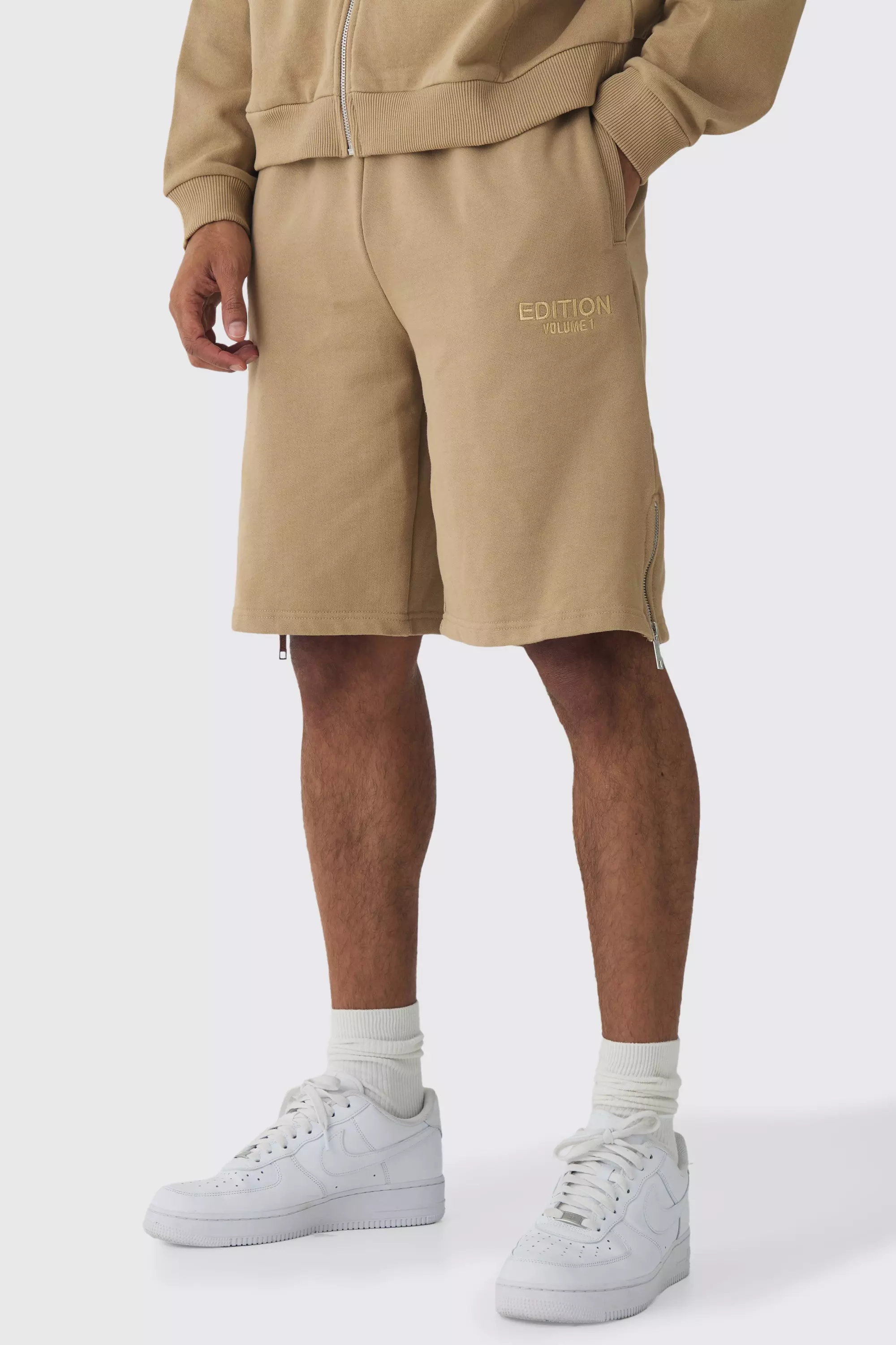 Taupe EDITION Oversized Heavyweight Zip Hem Shorts alternative image