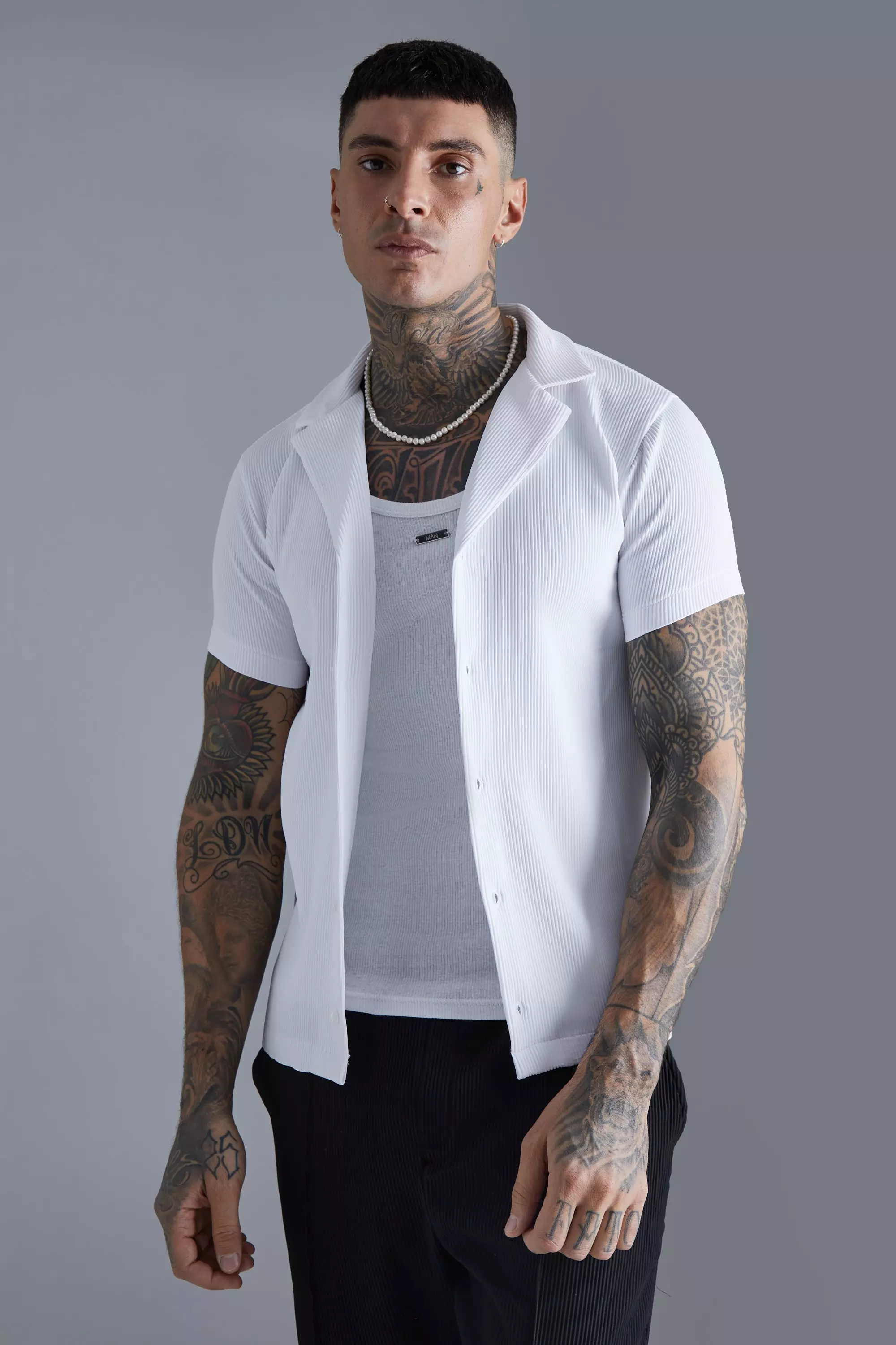 Pleated Muscle Fit Revere Shirt White