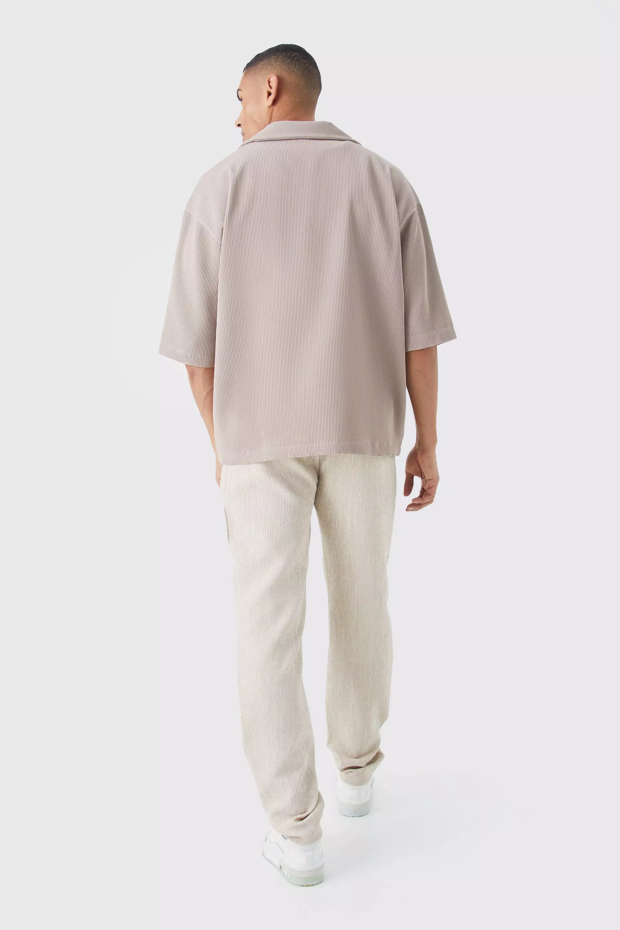 Pleated Oversized V Neck Shirt | boohooMAN USA
