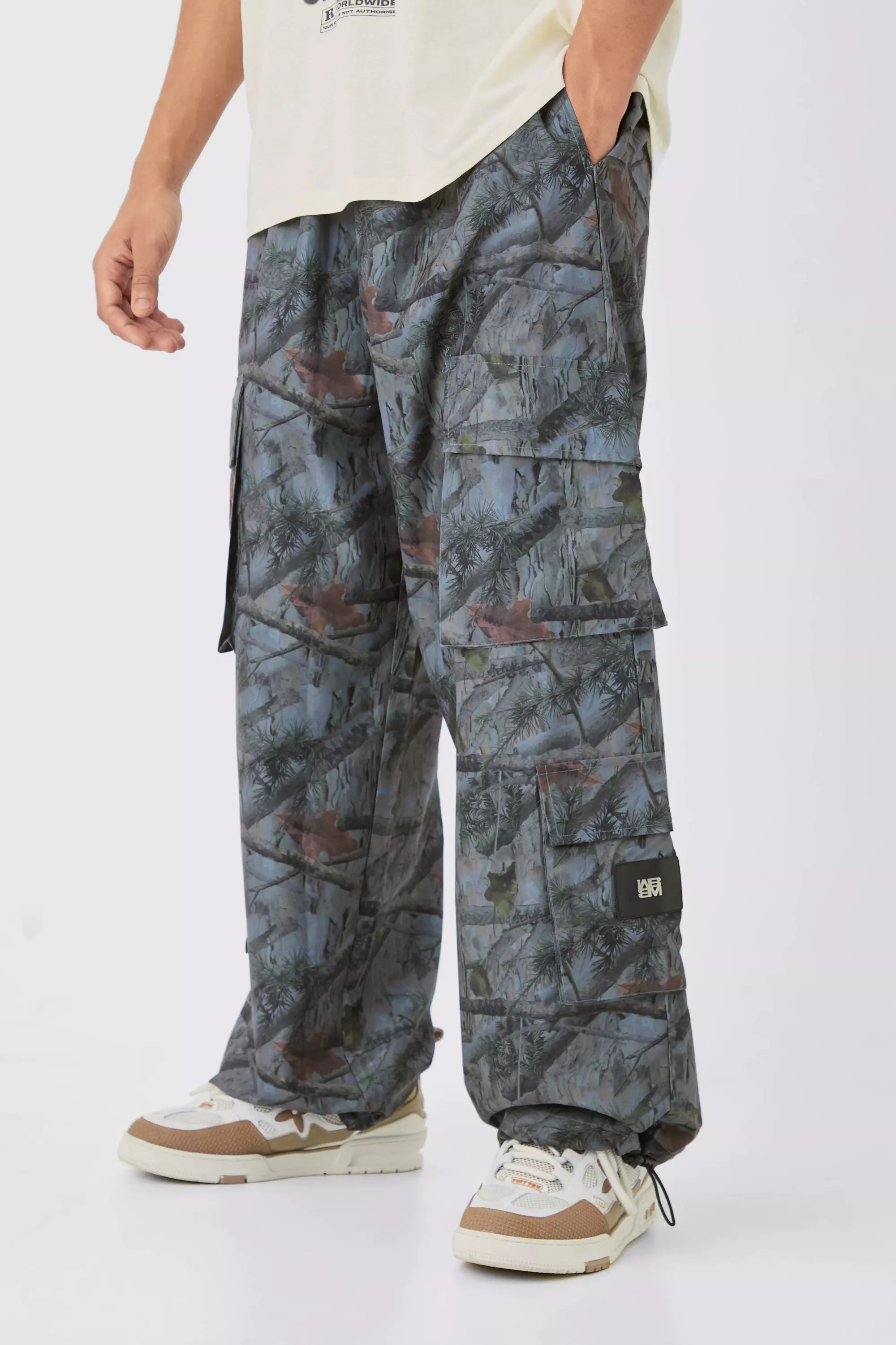 Grey Elasticated Waist Camo Cargo Trousers alternative image