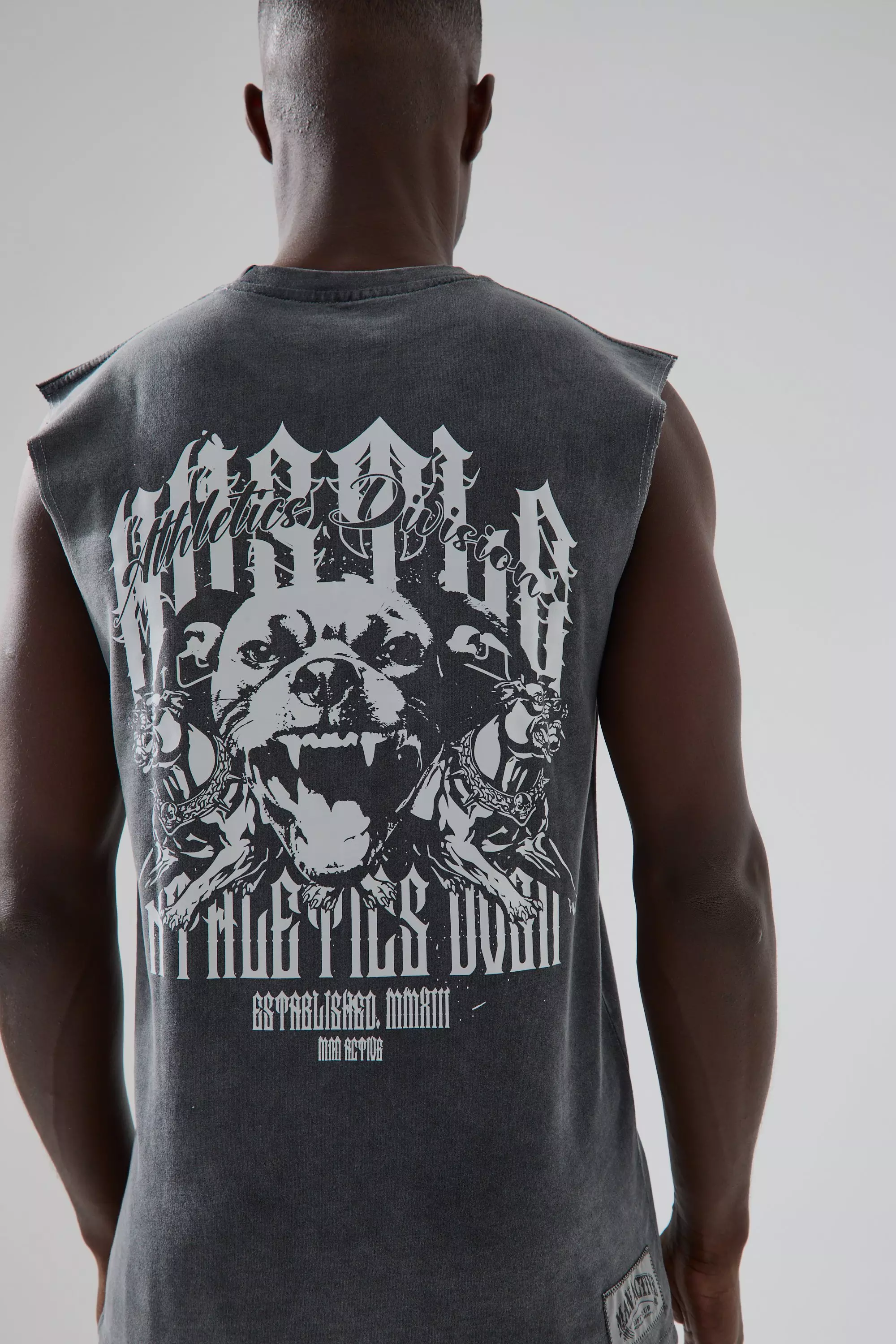 【boohoo】グラフィック オーバーサイズ GYM タンクトップ bmm70058_black_xl?$