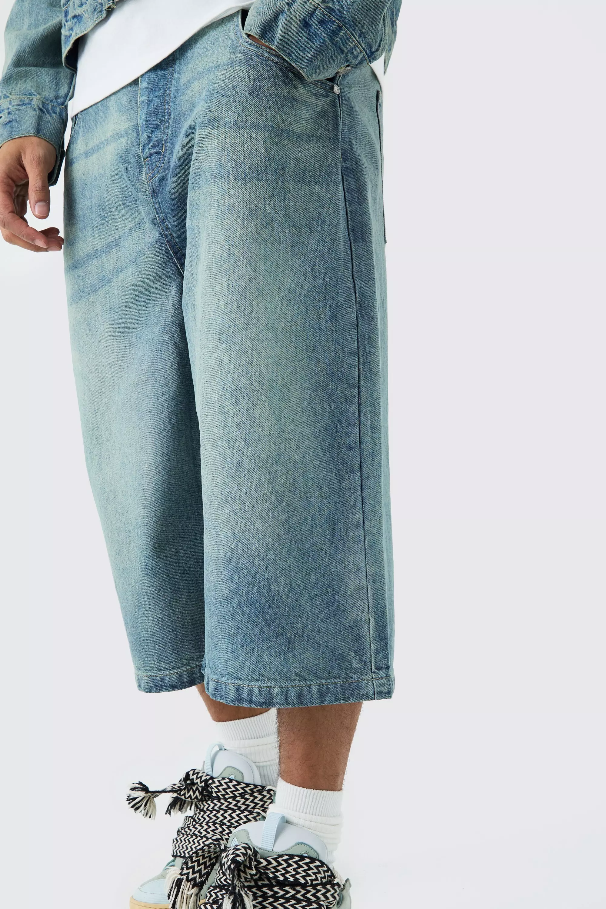 Long Line Denim Jorts In Antique Blue Wash | boohooMAN USA