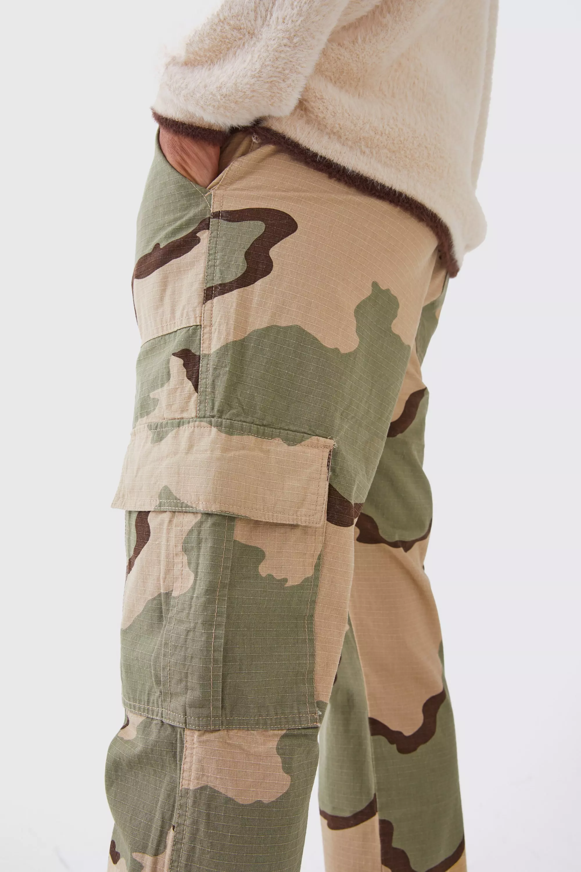 Stone Camo Broek Met Rechte Pijpen alternatieve afbeelding