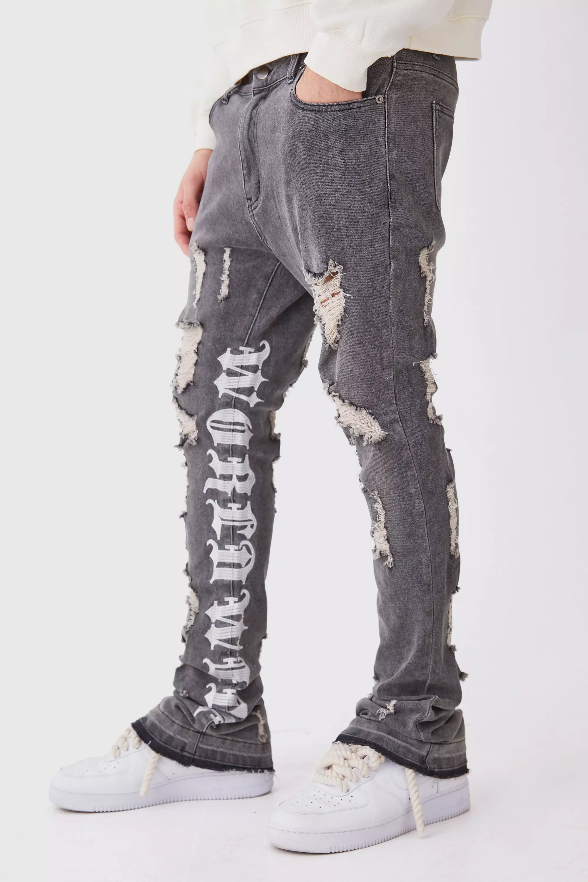 Skinny Stretch Stacked Distressed Embroidered Gusset Jeans Washed black
