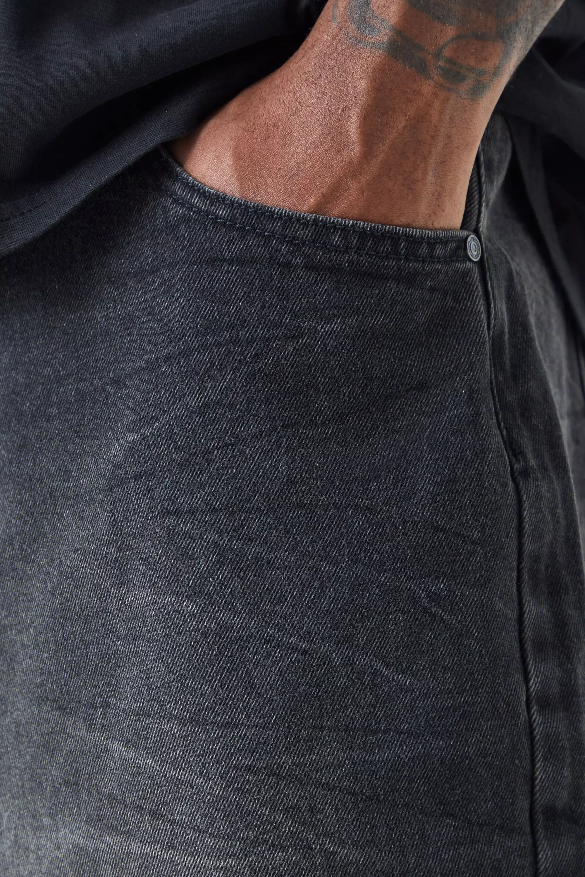 Plus Baggy Denim Jorts In Washed Black alternative image