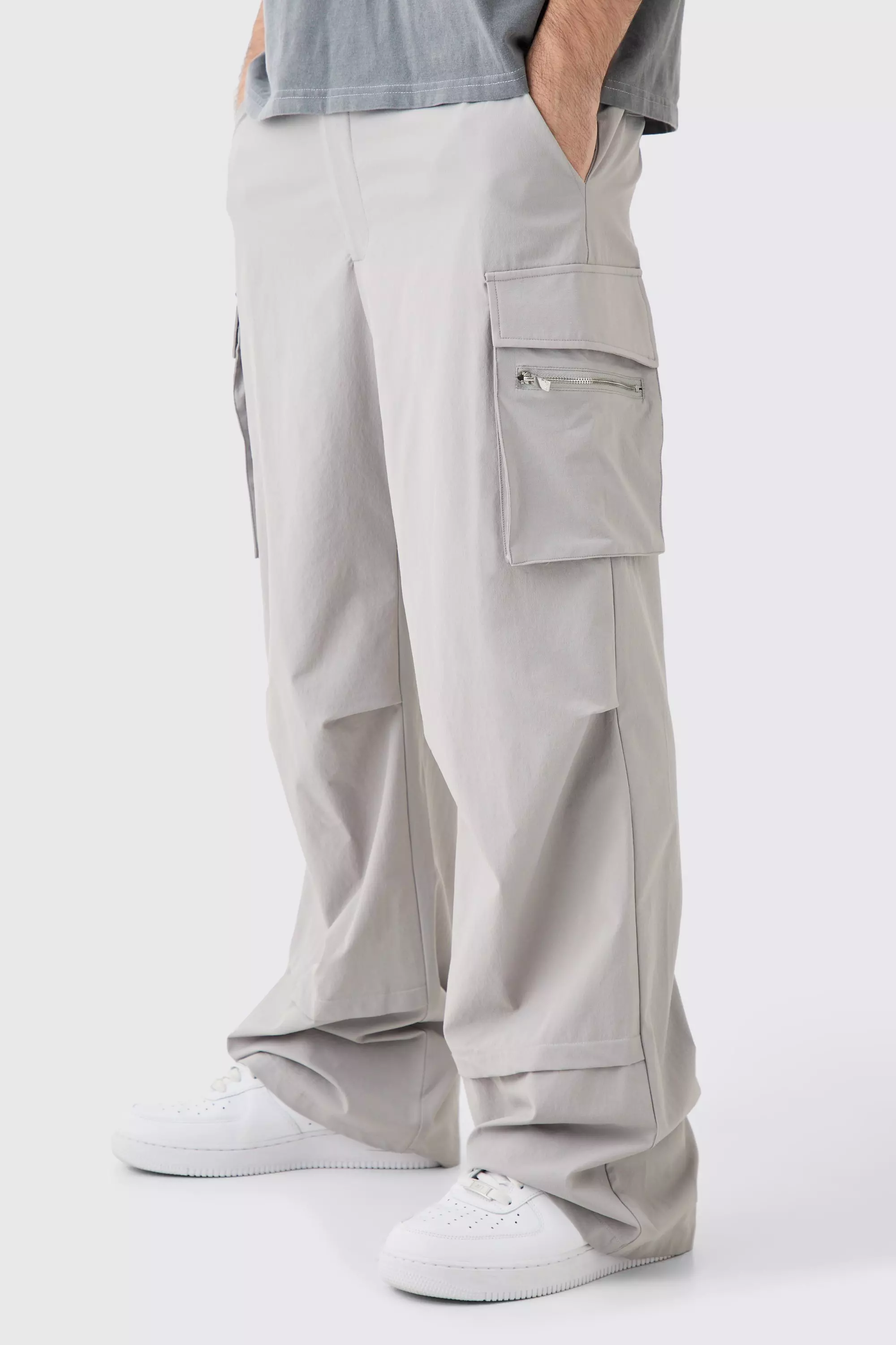 Technical Stretch Cargo Parachute Pants Grey