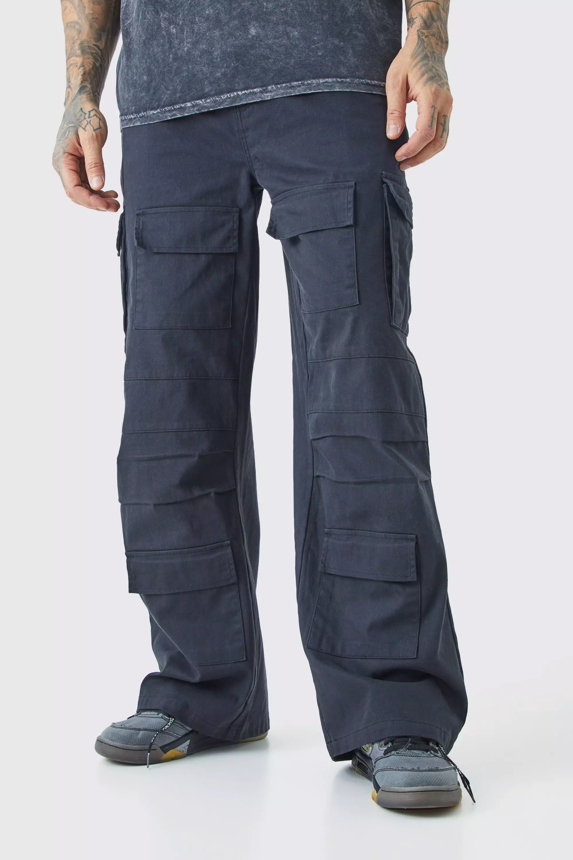 Buy Online Mens Black 7 Pocket Twill Cargo Pants at Zobello