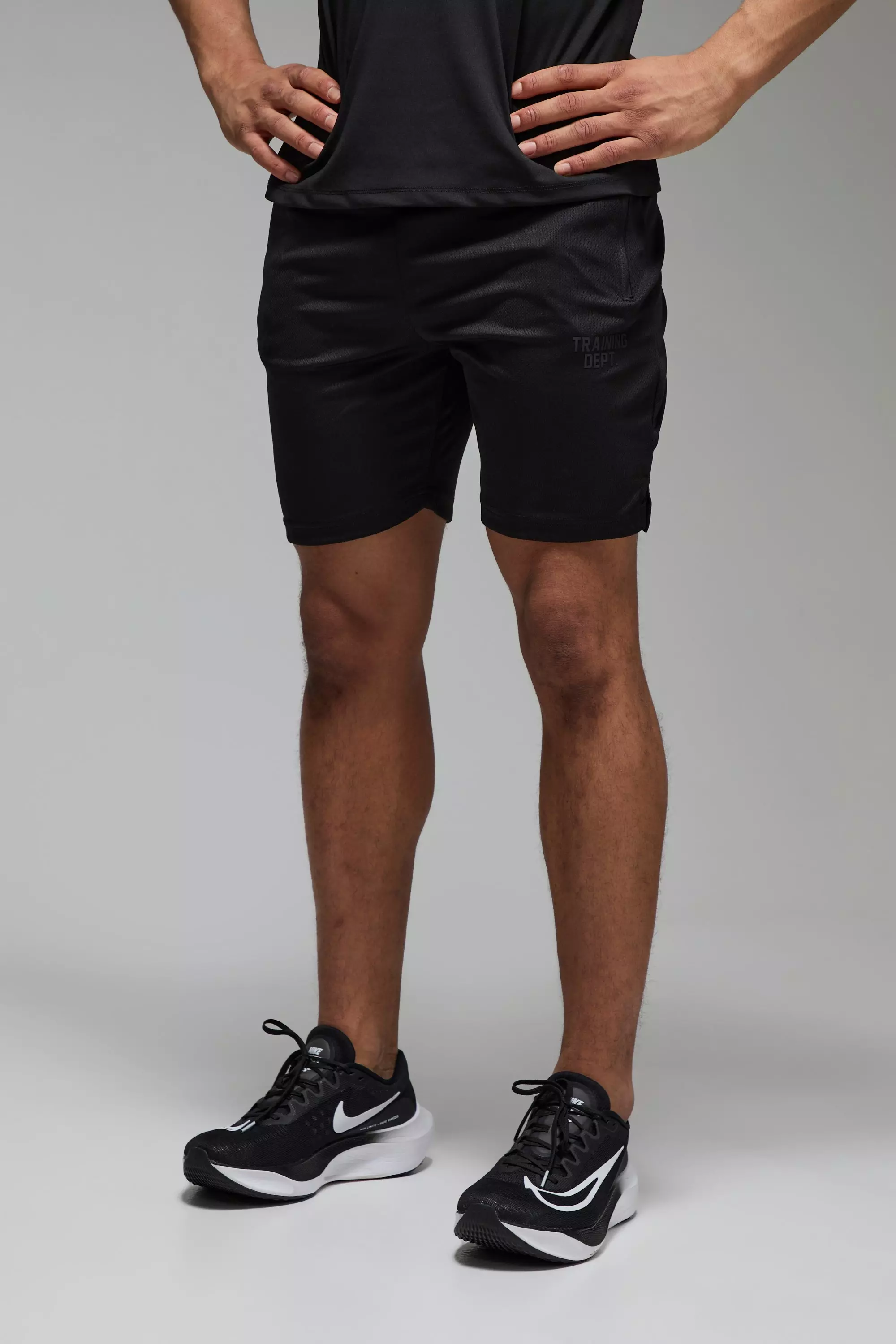 Black Active Training Dept (7inch) Mesh Shorts alternatieve afbeelding