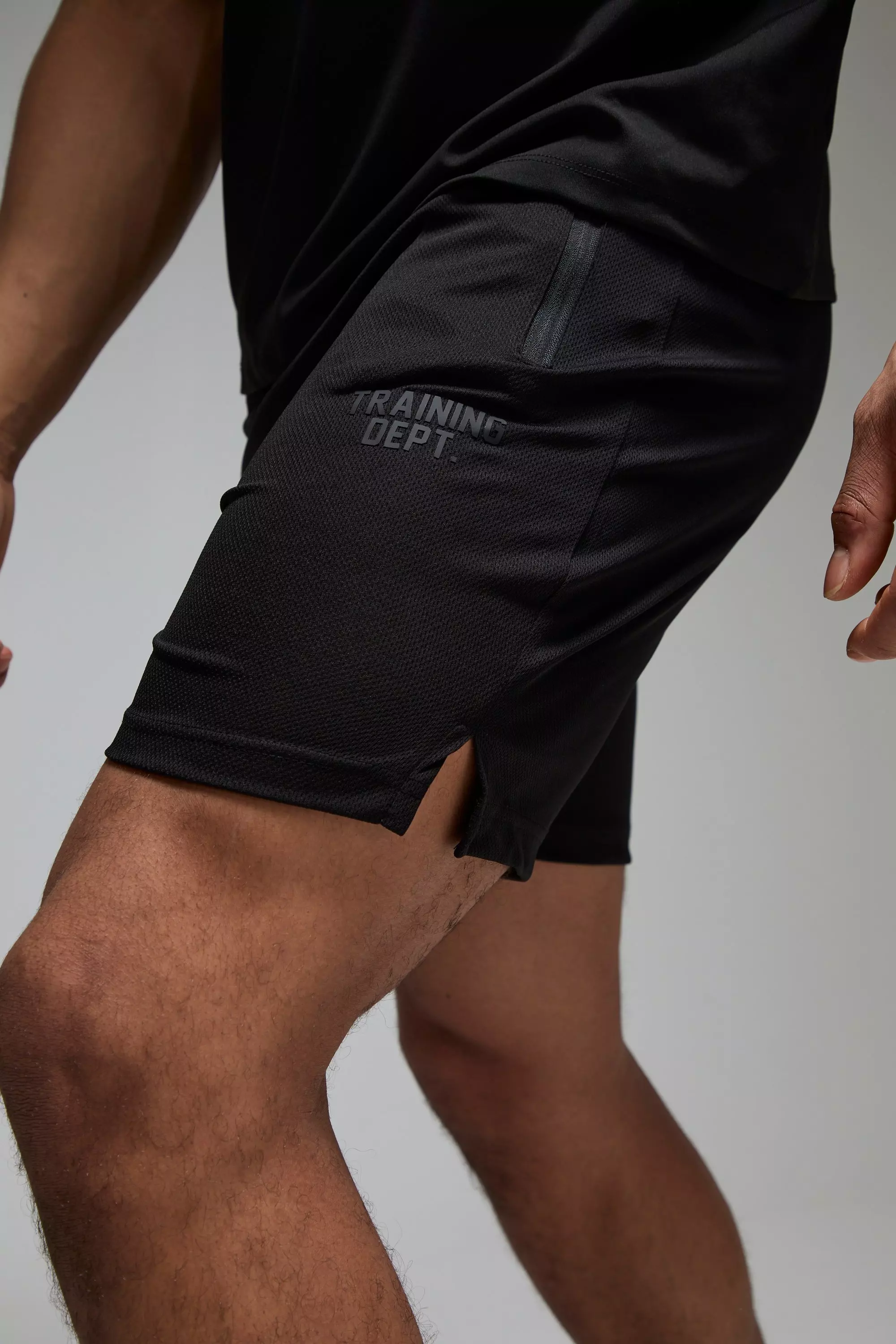 Black Active Training Dept (7inch) Mesh Shorts alternatieve afbeelding