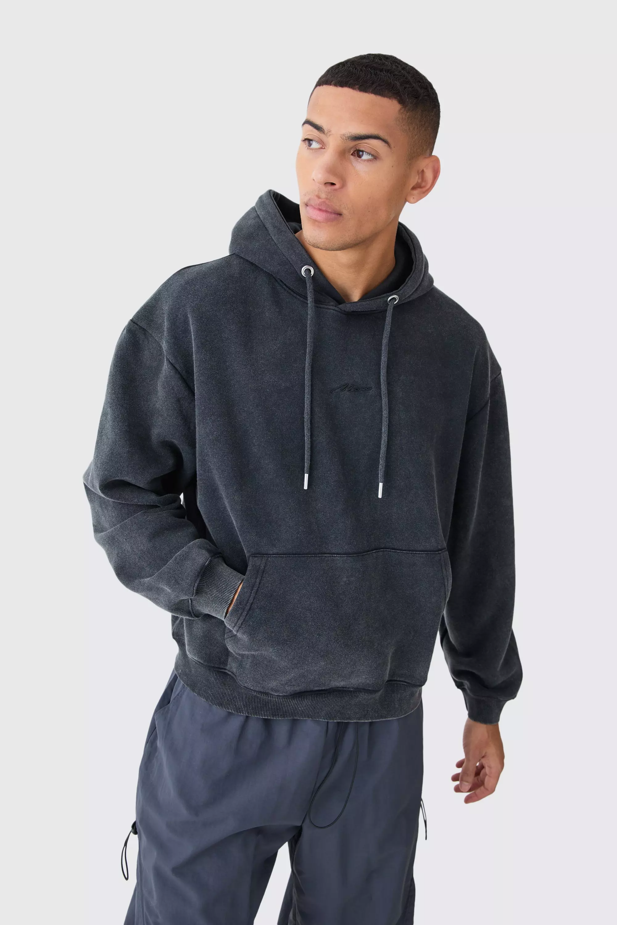 Charcoal Man Oversized Boxy Acid Wash Hoodie alternative image