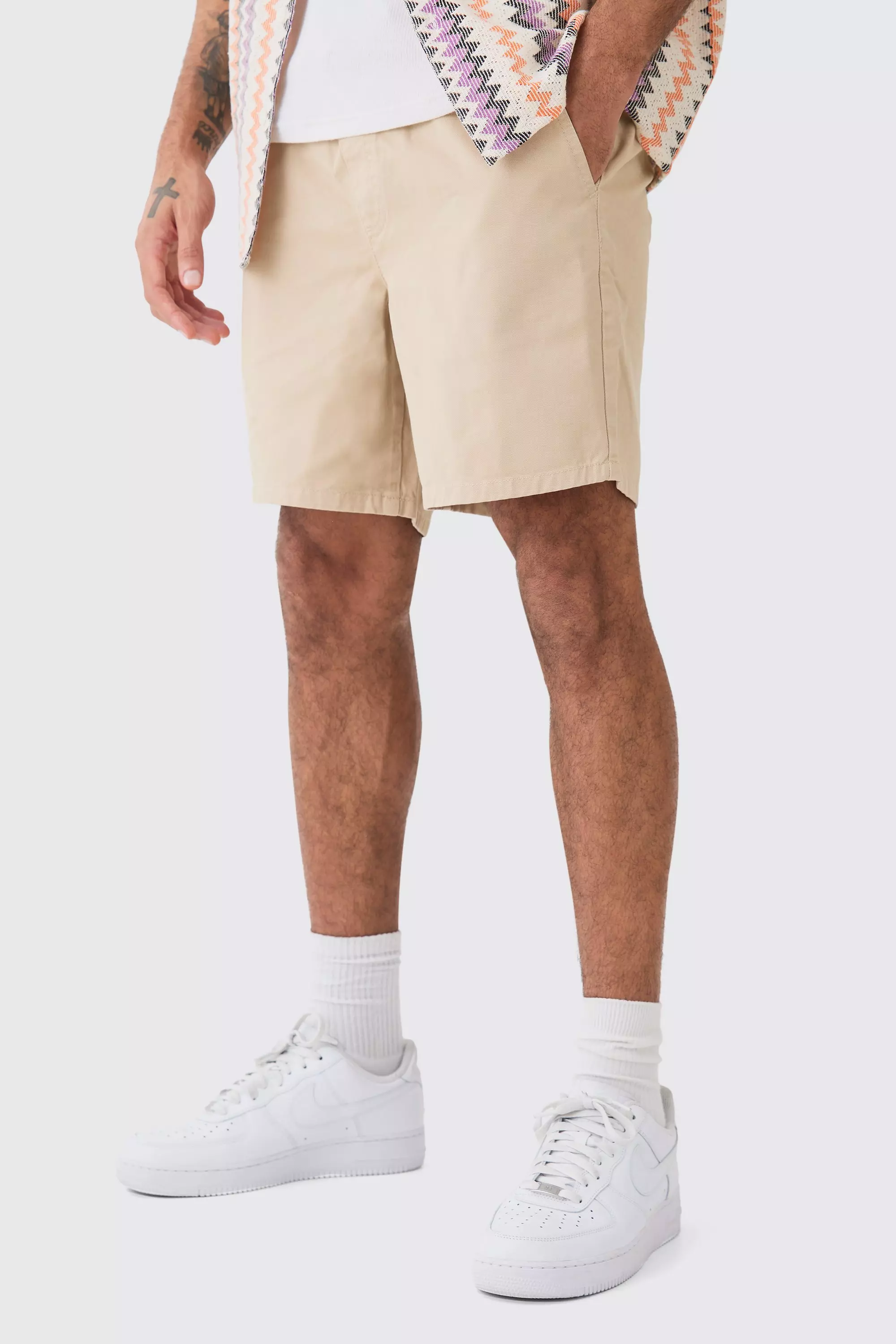 Shorter Length Relaxed Fit Elasticated Waist Chino Shorts in Stone Stone