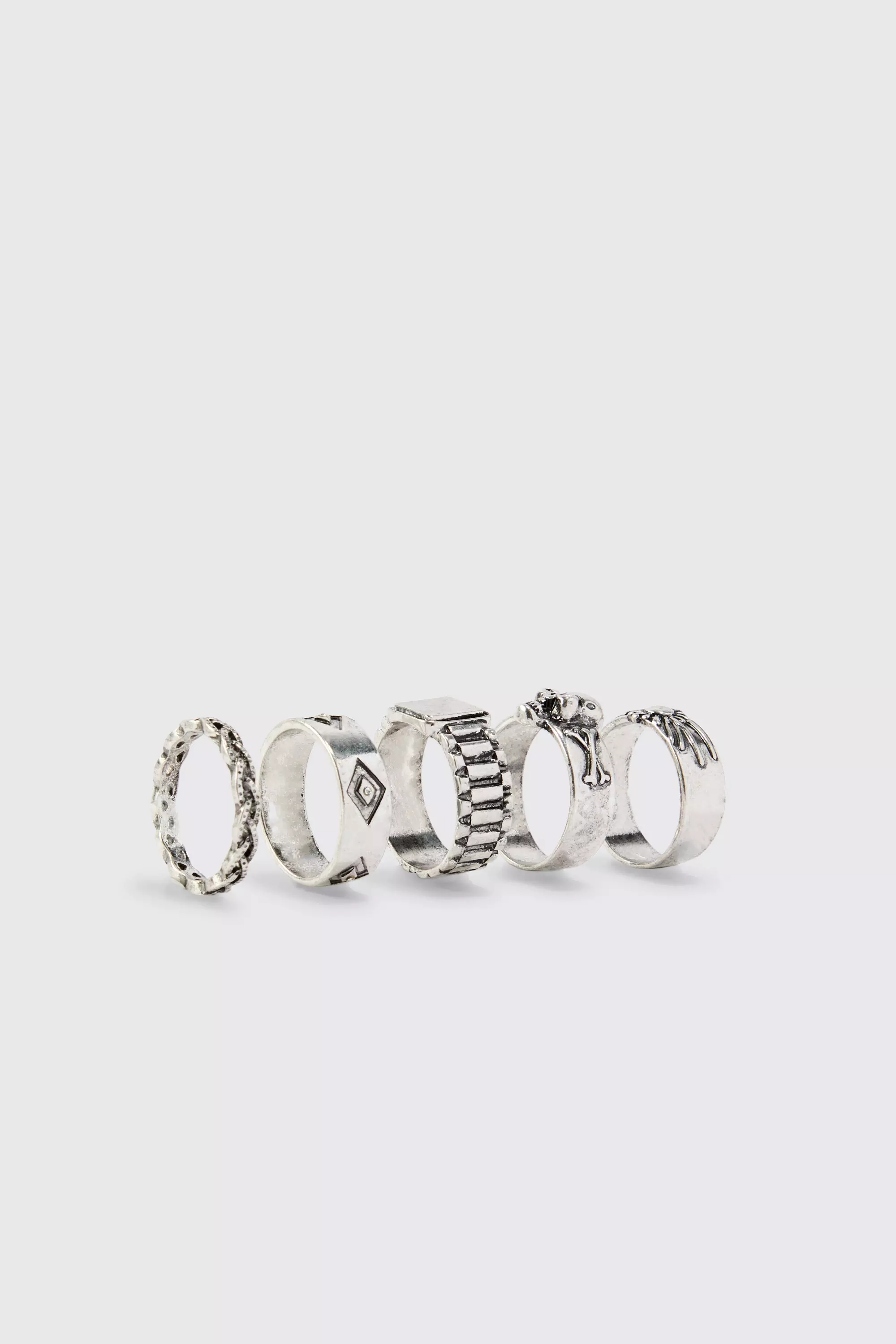 Silver Schedel Ringen Met Reliëf (5 Stuks) alternatieve afbeelding