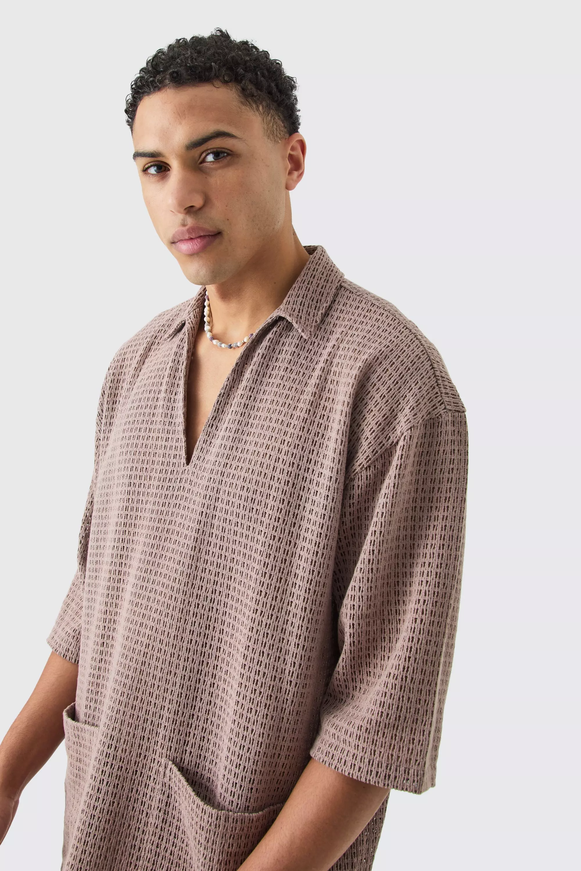 Gewebtes V-Ausschnitt Hemd, Taupe alternatives Bild