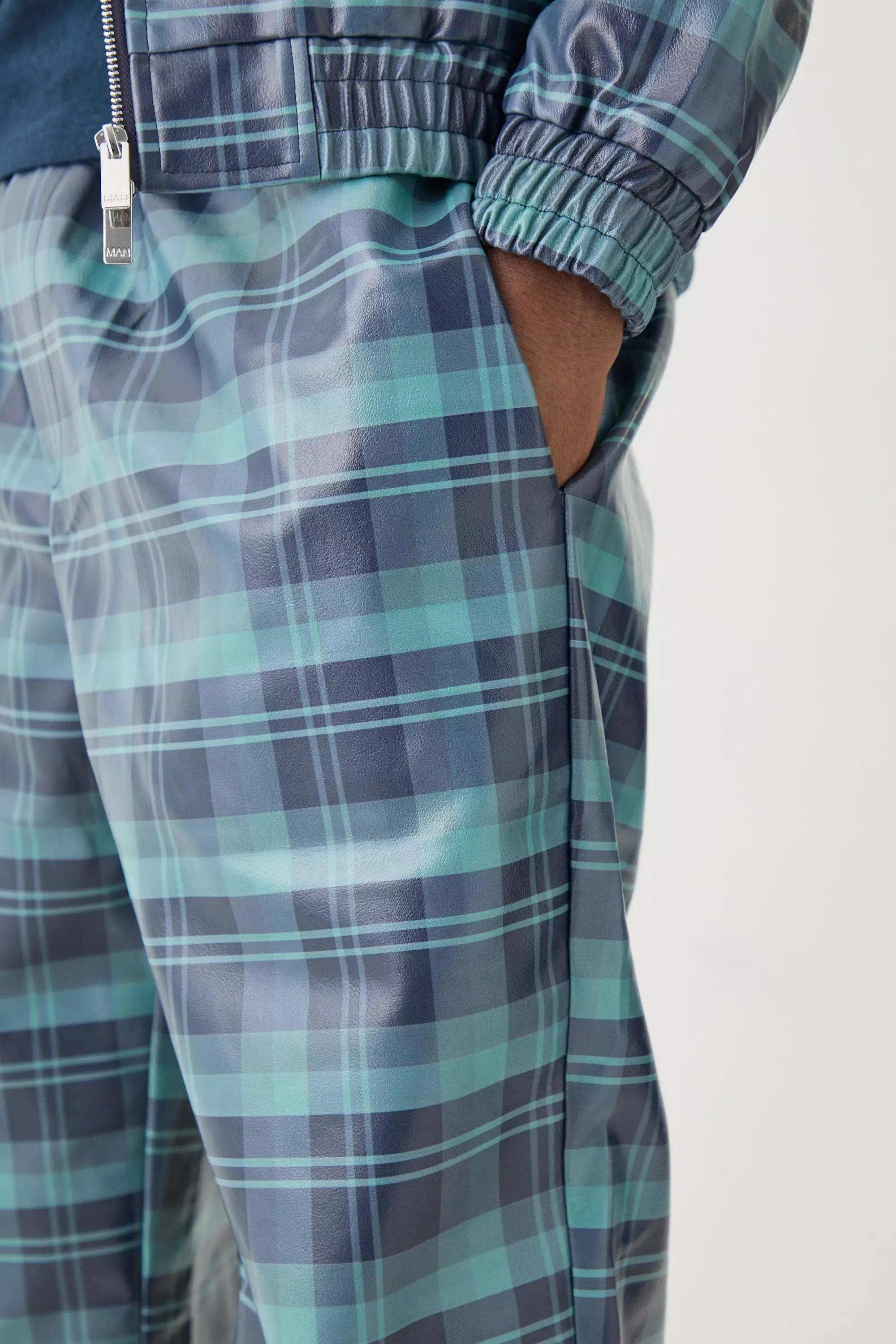 Navy Elastic Waist Check Pu Parachute Trouser alternative image
