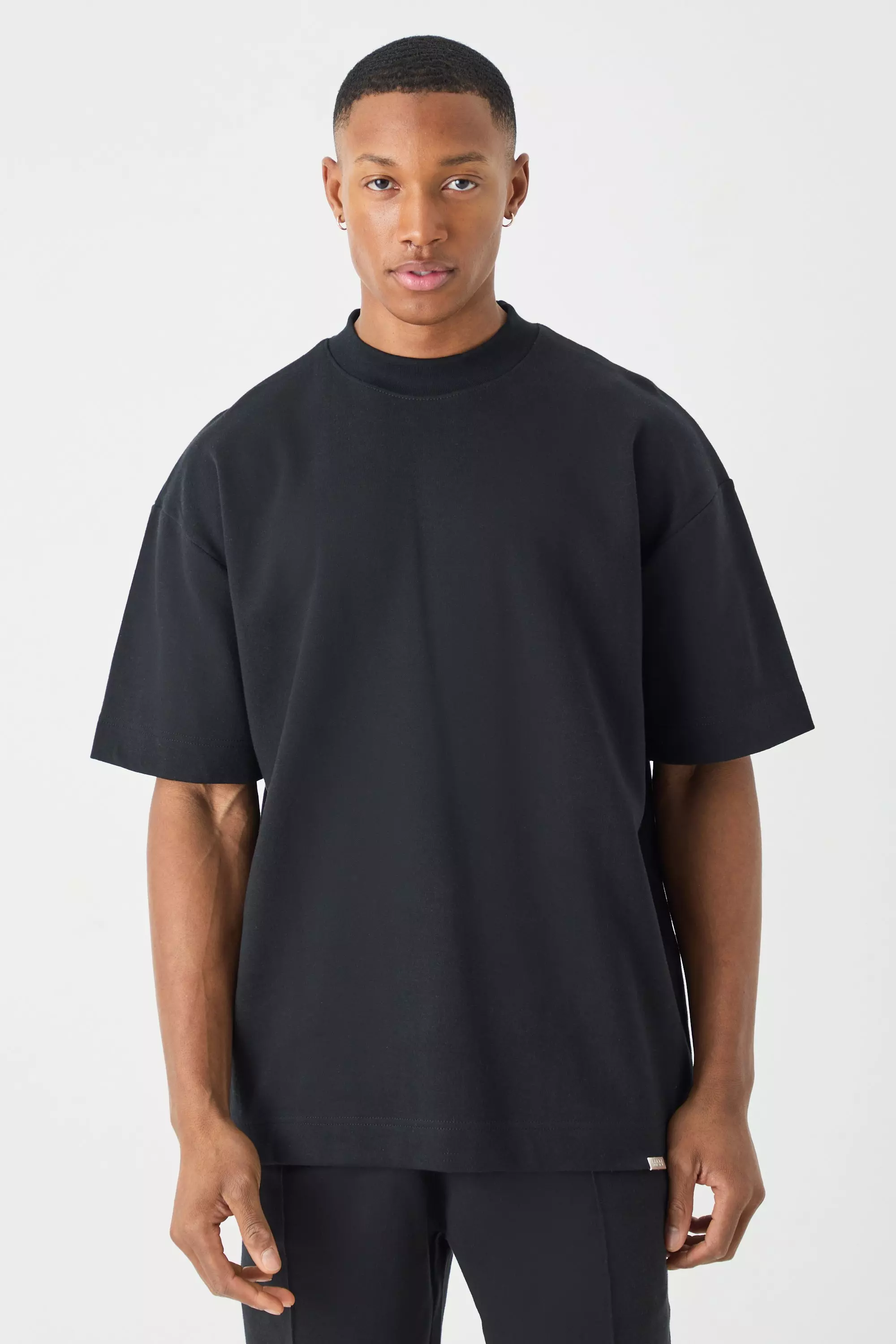 Man Oversized Extended Neck Heavy Interlock T-shirt Black