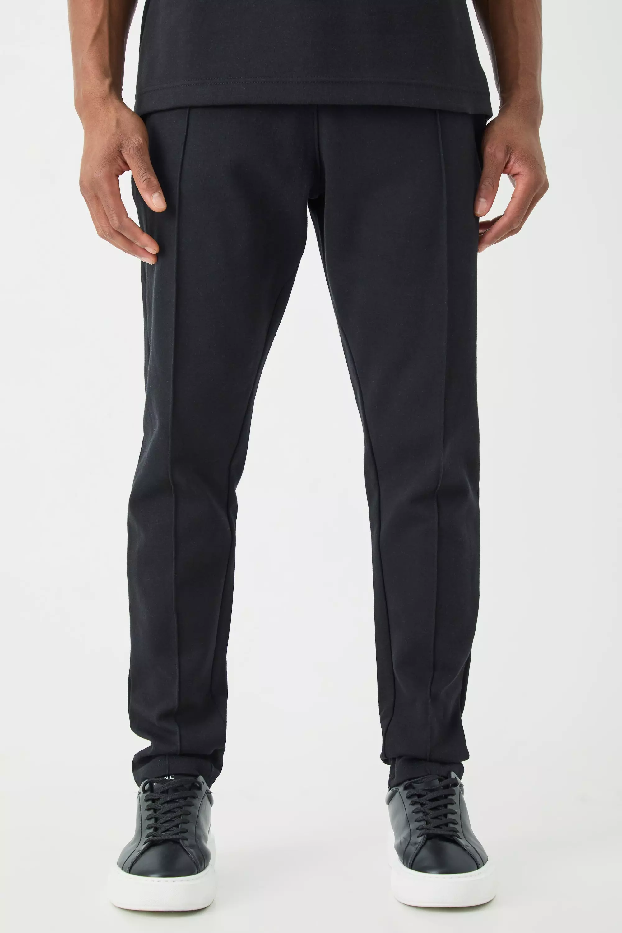 Slim Tapered Interlock Pintuck Jogger Black