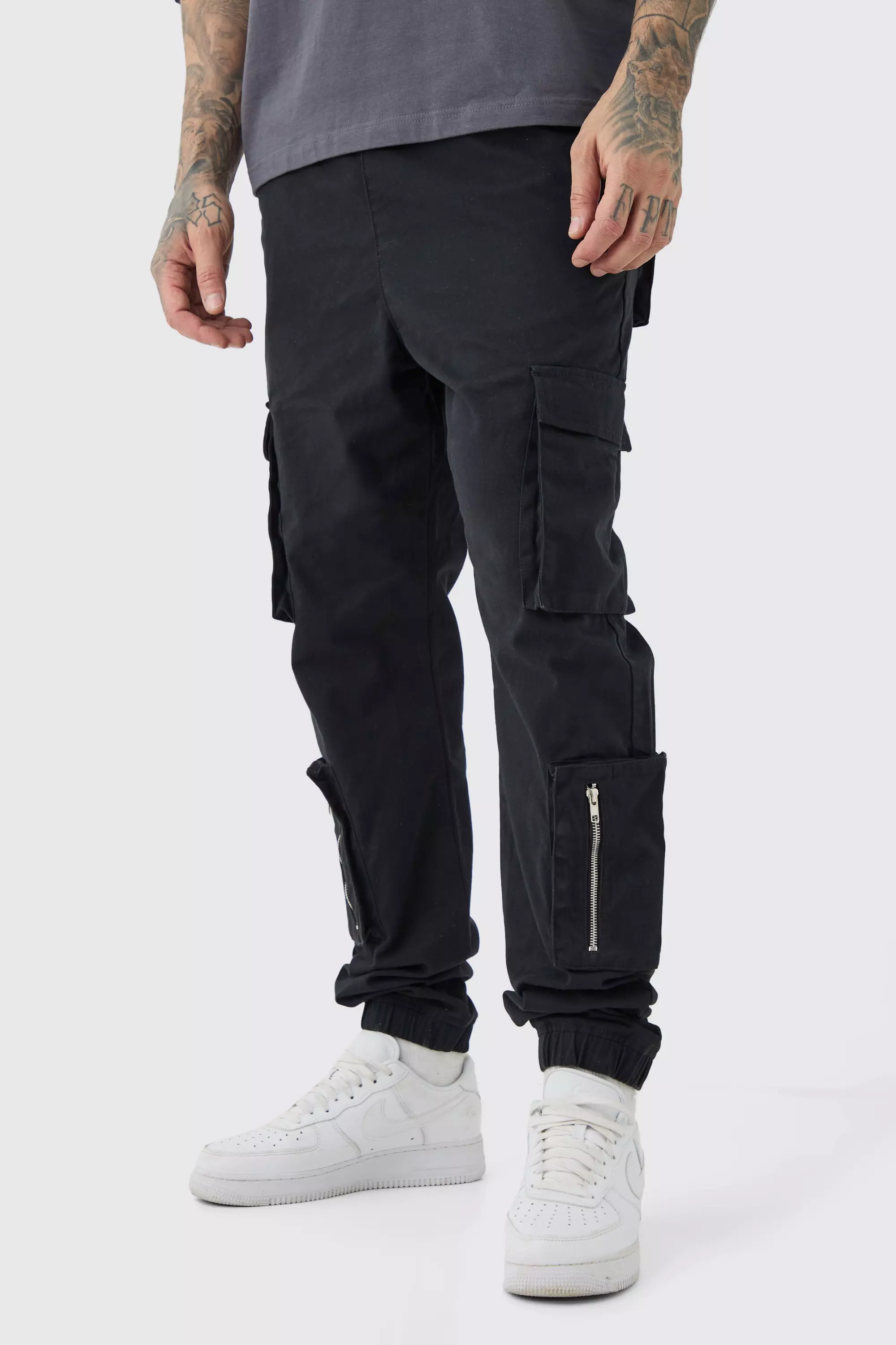 Men's Black Cargo Pants: Browse 122 Brands