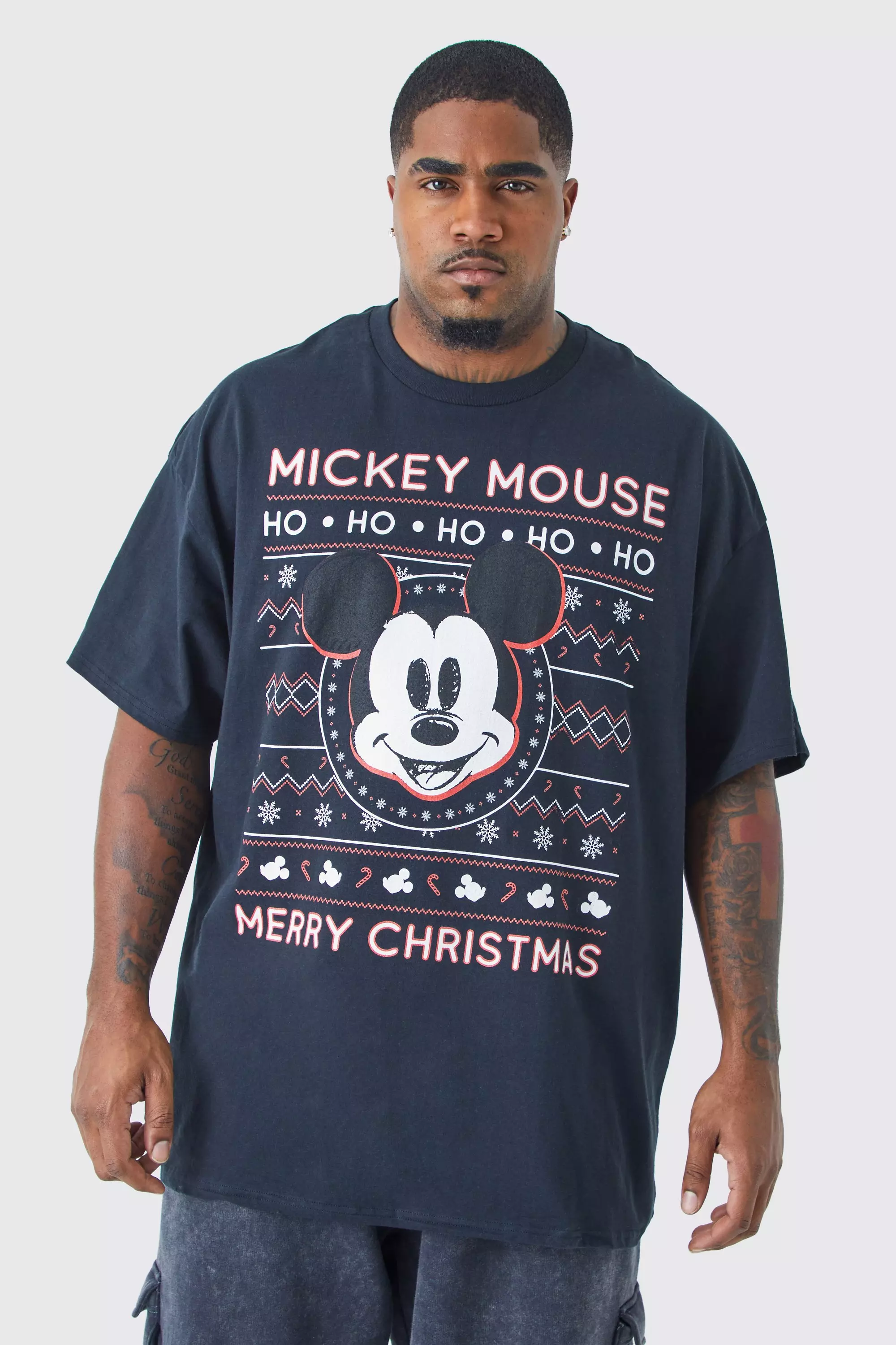 Plus Oversized Christmas Mickey Mouse Disney License T shirt boohooMAN USA
