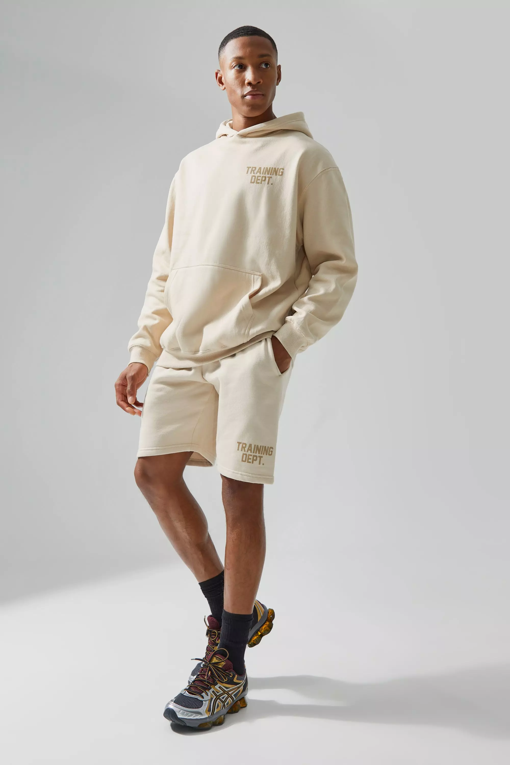 Man Active Training Dept Hoodie & Short Set Sand